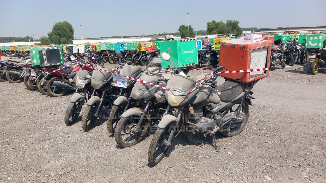 5 Motorbikes — Front Left Angle — Photo 4