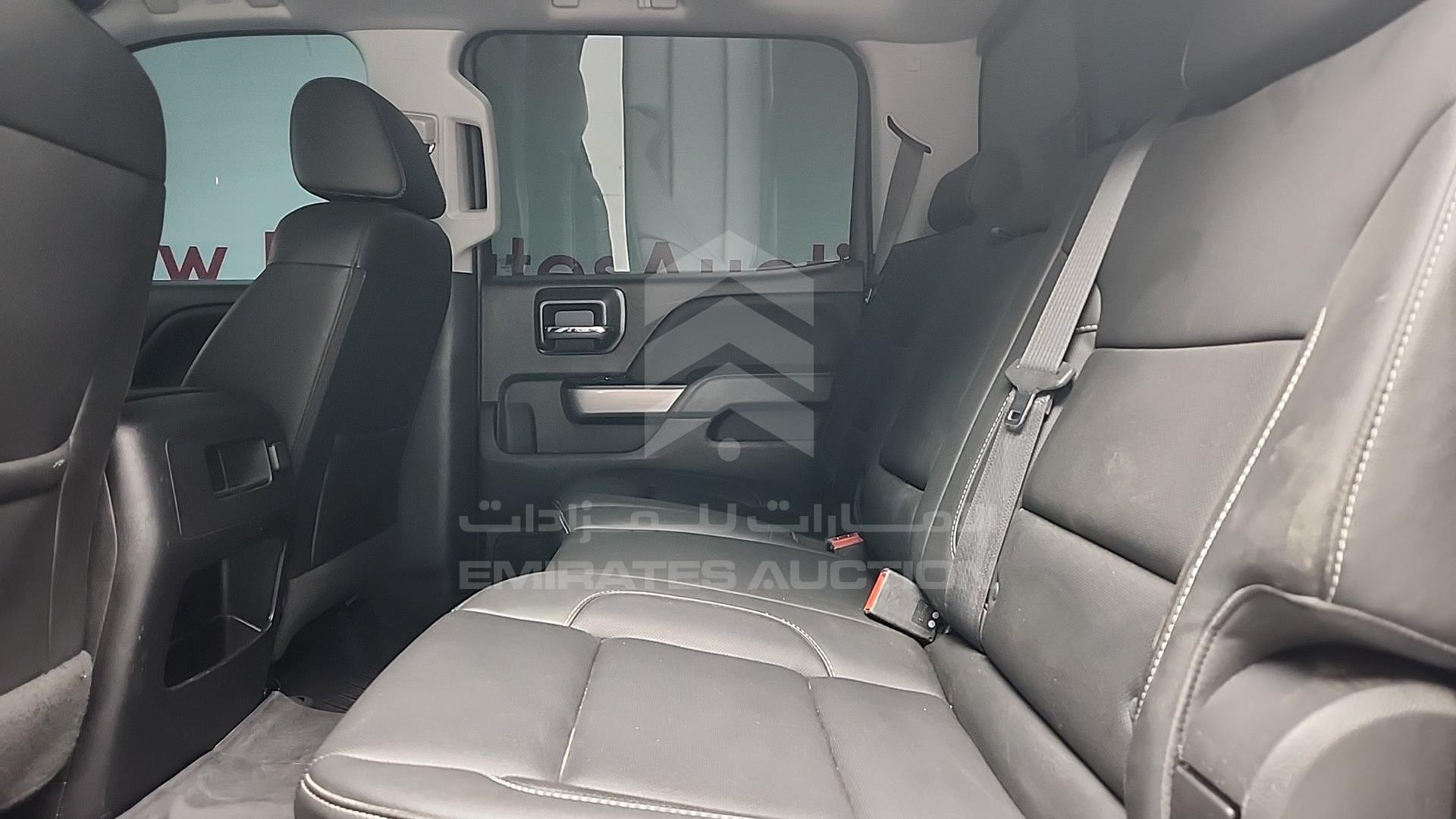 2018 CHEVROLET SILVERADO VIN: 3GCUKSEJ1JG368211