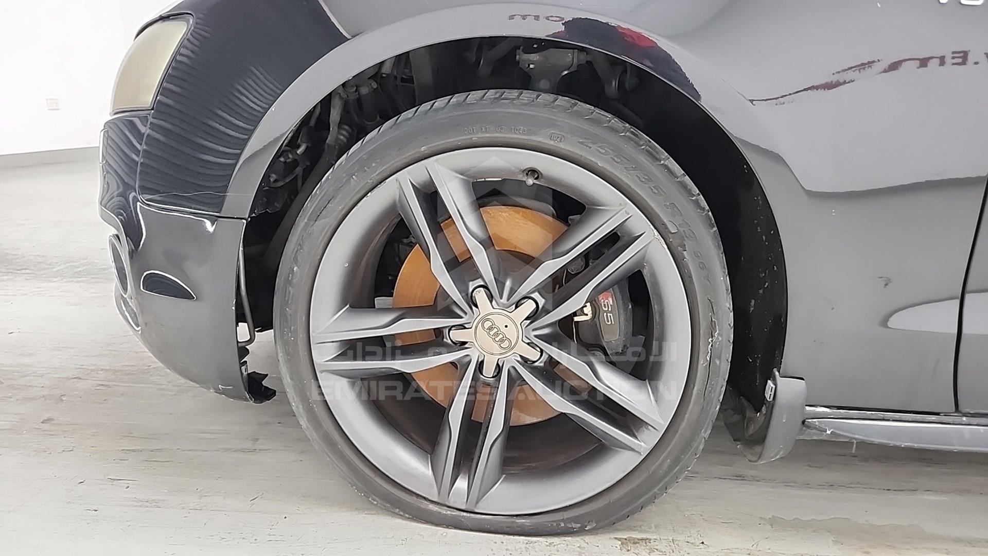 2010 AUDI S5 VIN: WAUCVB8T1AA021263