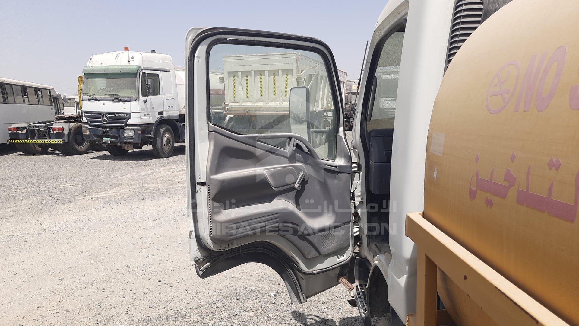 2008 MITSUBISHI CANTER VIN: JL7BCE1J48K032604