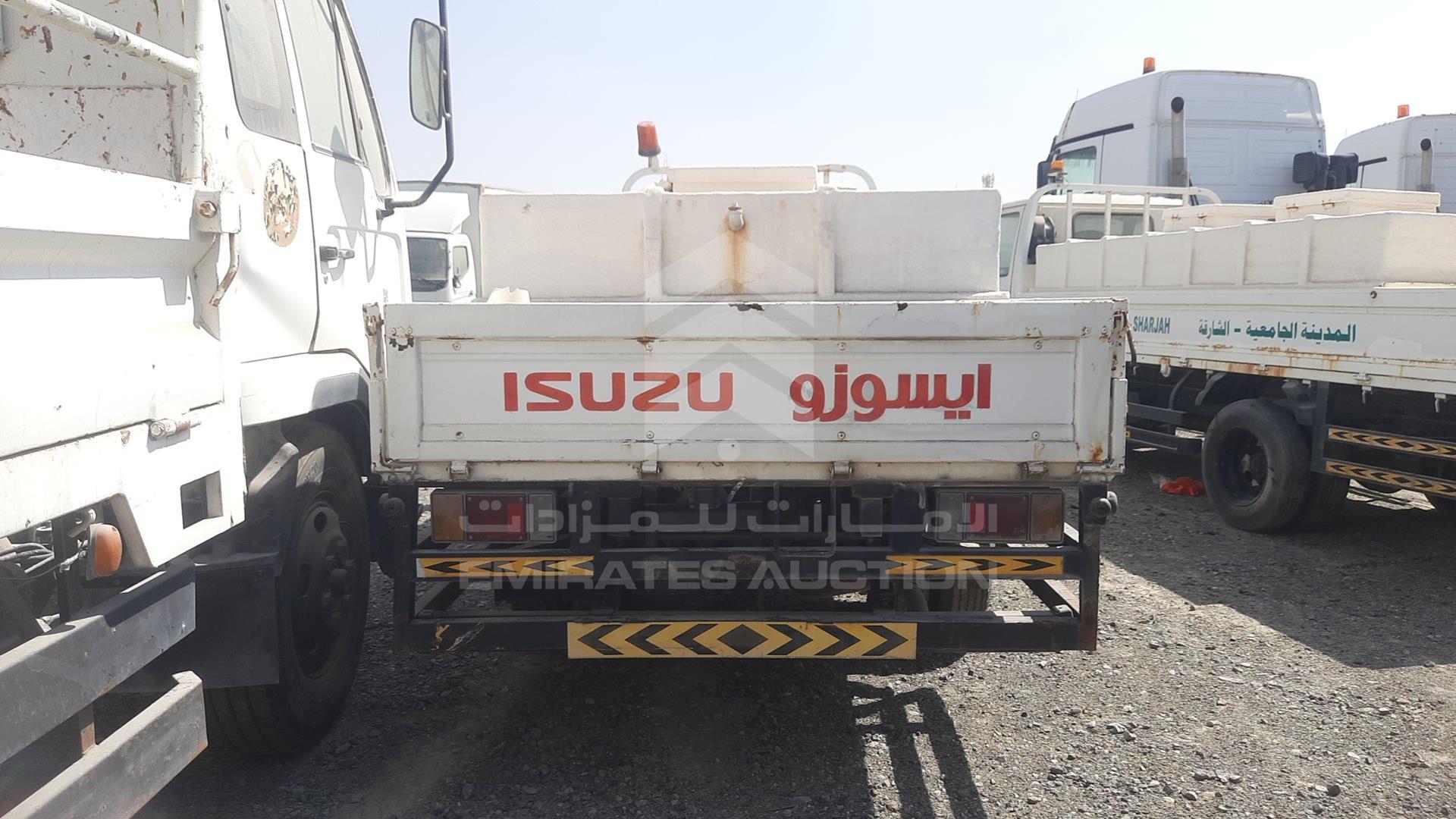 2007 ISUZU NKR VIN: JAAJP24G077K01232
