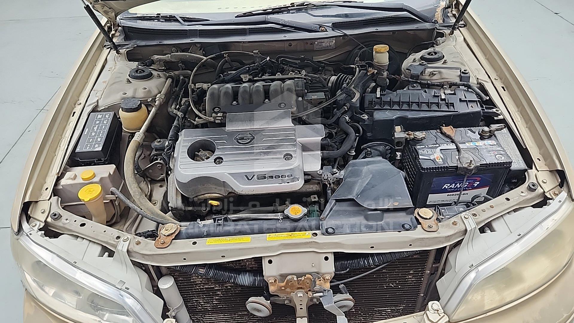 2002 NISSAN MAXIMA VIN: JN1CA31SX2T574847