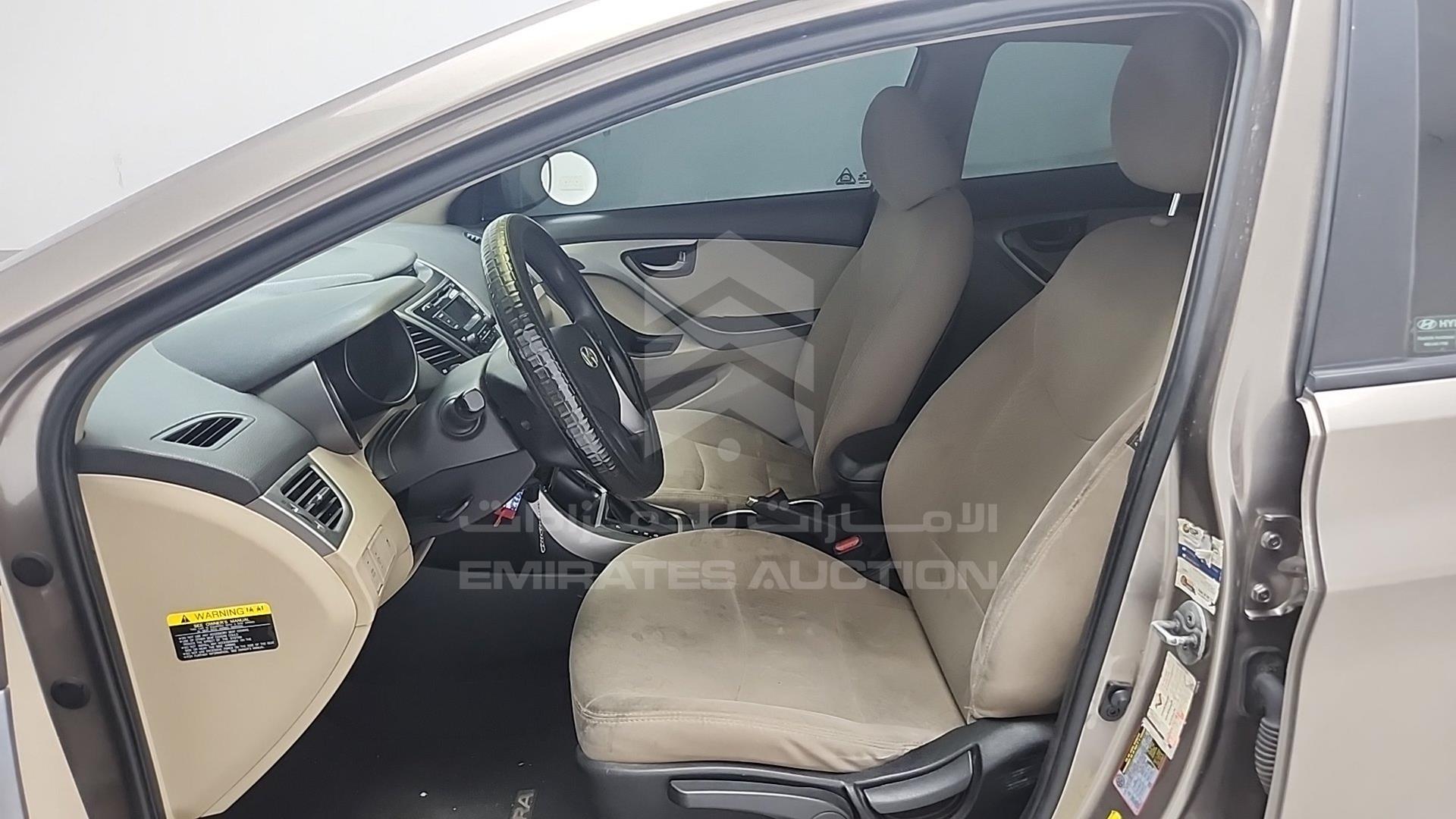 2015 HYUNDAI ELANTRA VIN: 5NPDH4AEXFH563922