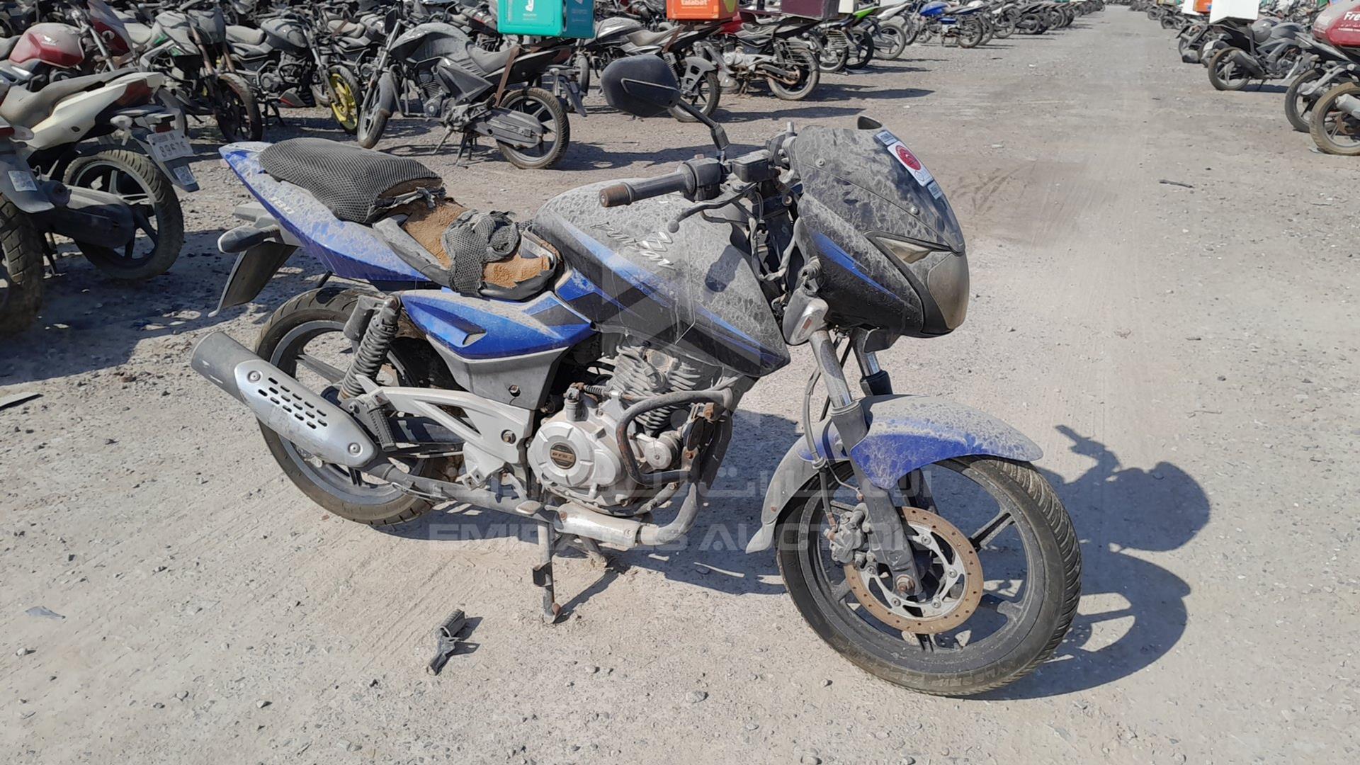 2015 BAJAJ 180 CC VIN: MD2A12DZ2FCD56265