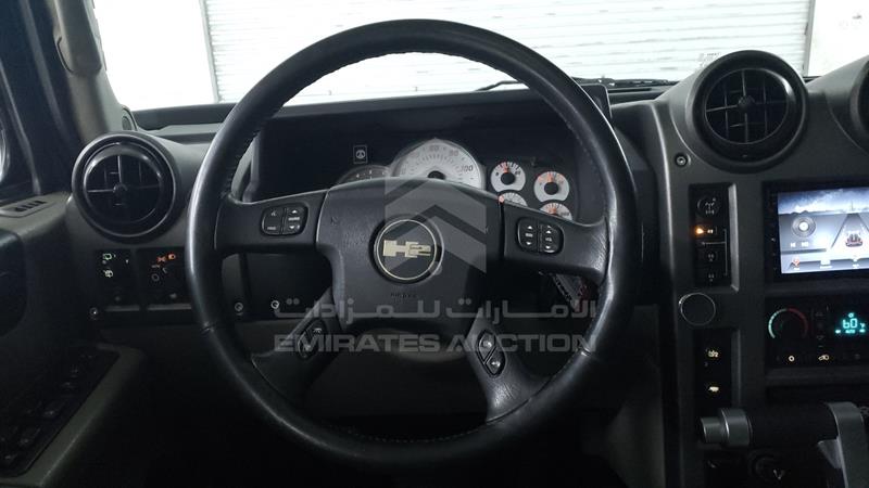 5GRGN23U74H103352 Auction: EmiratesAuction Lot: 404918 5GRGN23U74H103352 Hummer H2 2004 BLACK Photo 13