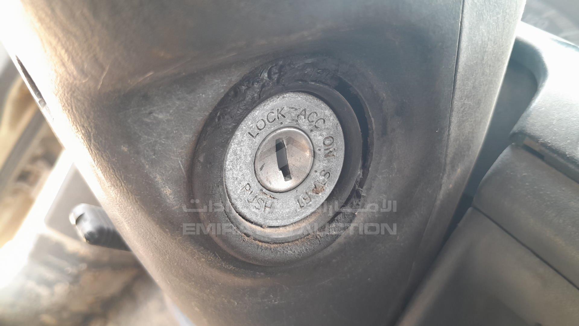 2004 MITSUBISHI L 200 VIN: MMBJNK6204D086136