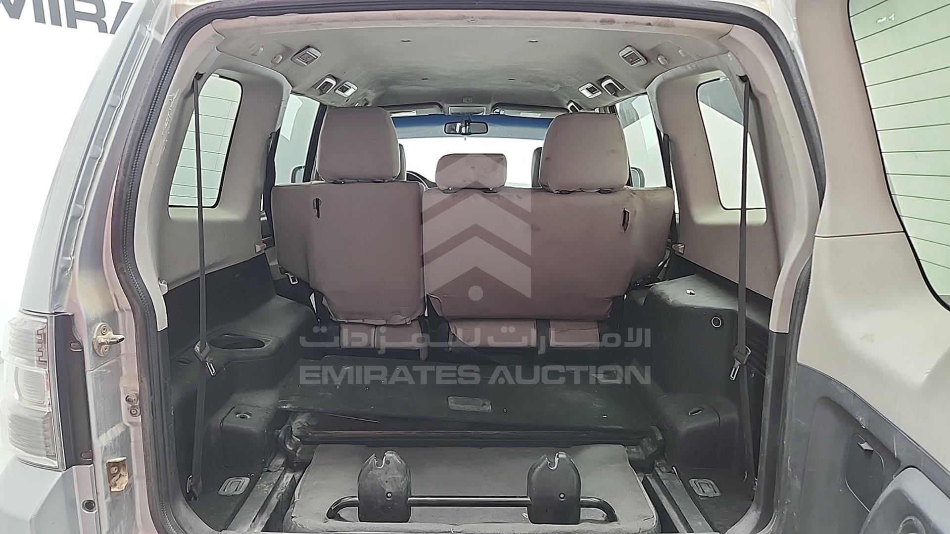 2007 MITSUBISHI PAJERO VIN: JMYLRV93W7J708656
