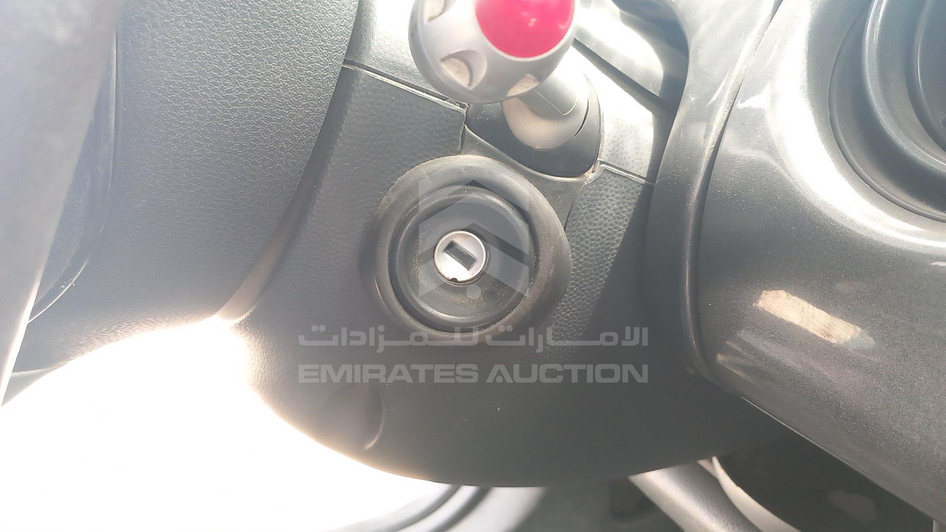 2003 MINI COOPER VIN: WMWRE31023TD08895