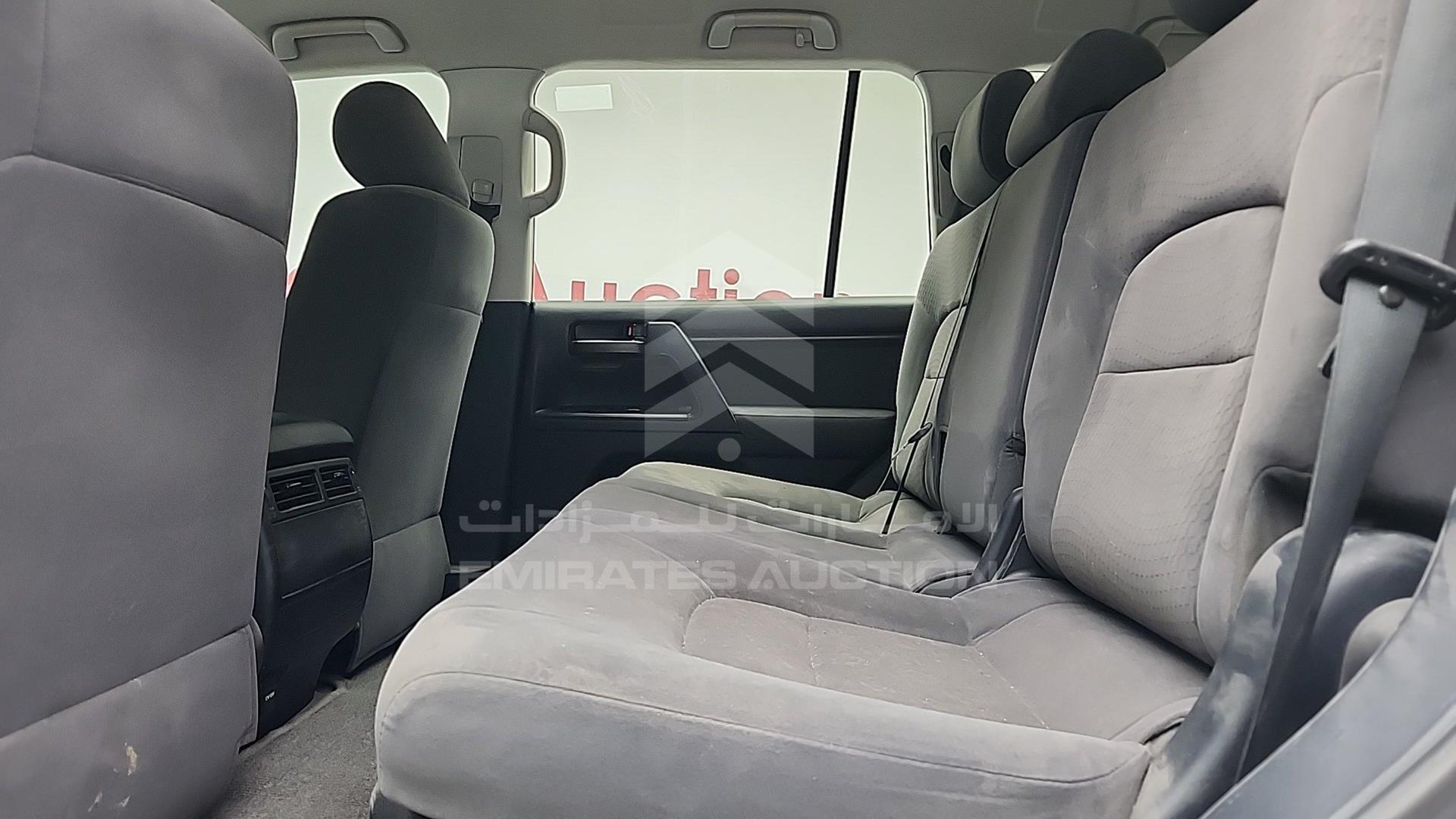 2014 TOYOTA LC 200 VIN: JTMHV09J904135065