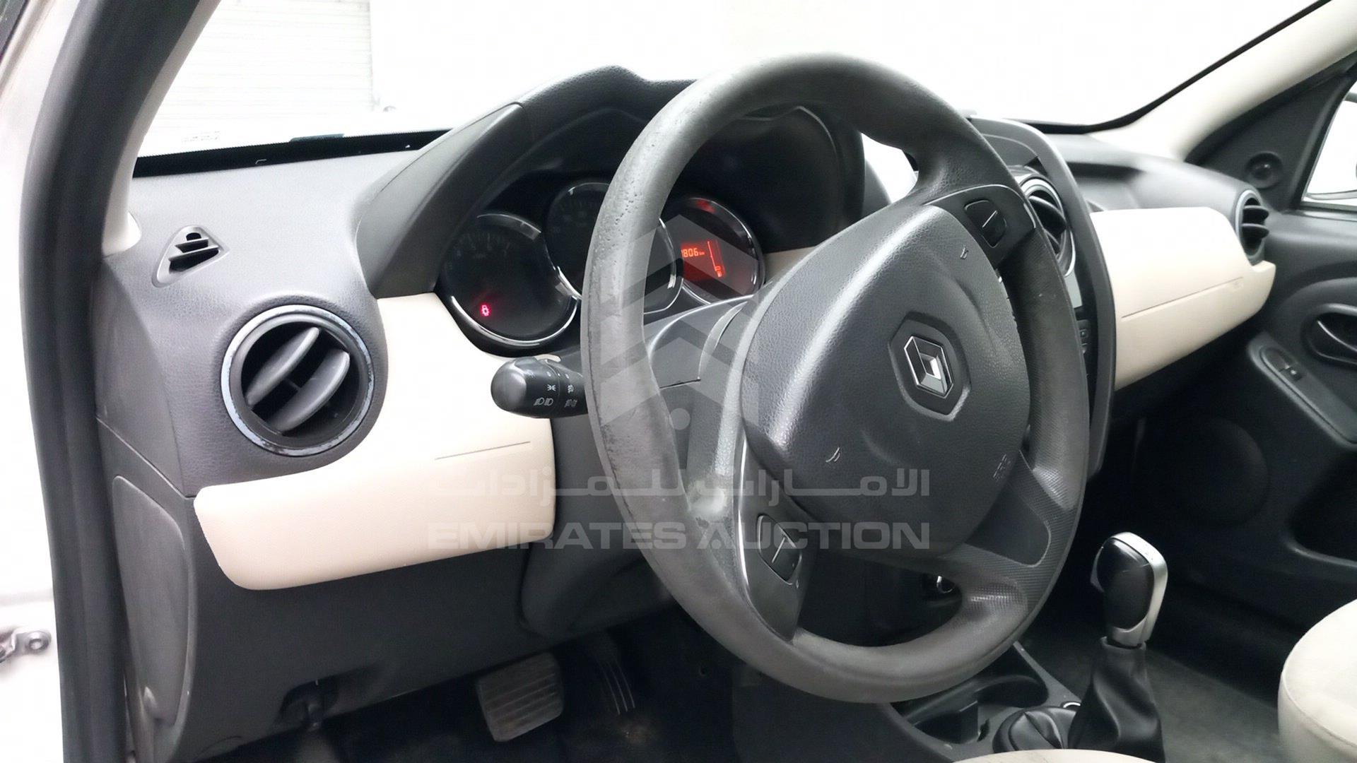 2018 RENAULT DUSTER VIN: VF1HSRGJXJH573389