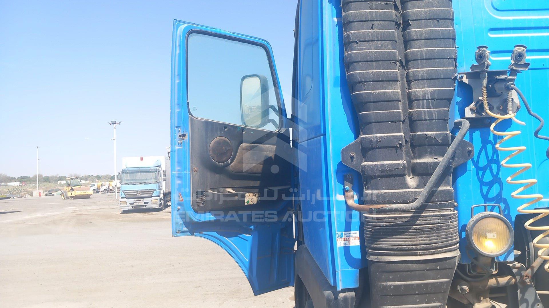 1999 VOLVO FH 12 VIN: YV2A4B2A0XB209964