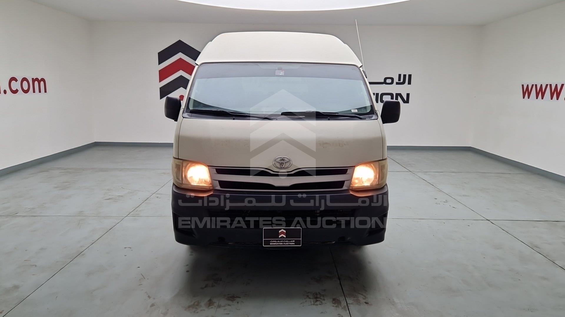 2013 TOYOTA HIACE VIN: JTGSX22P0D6140050