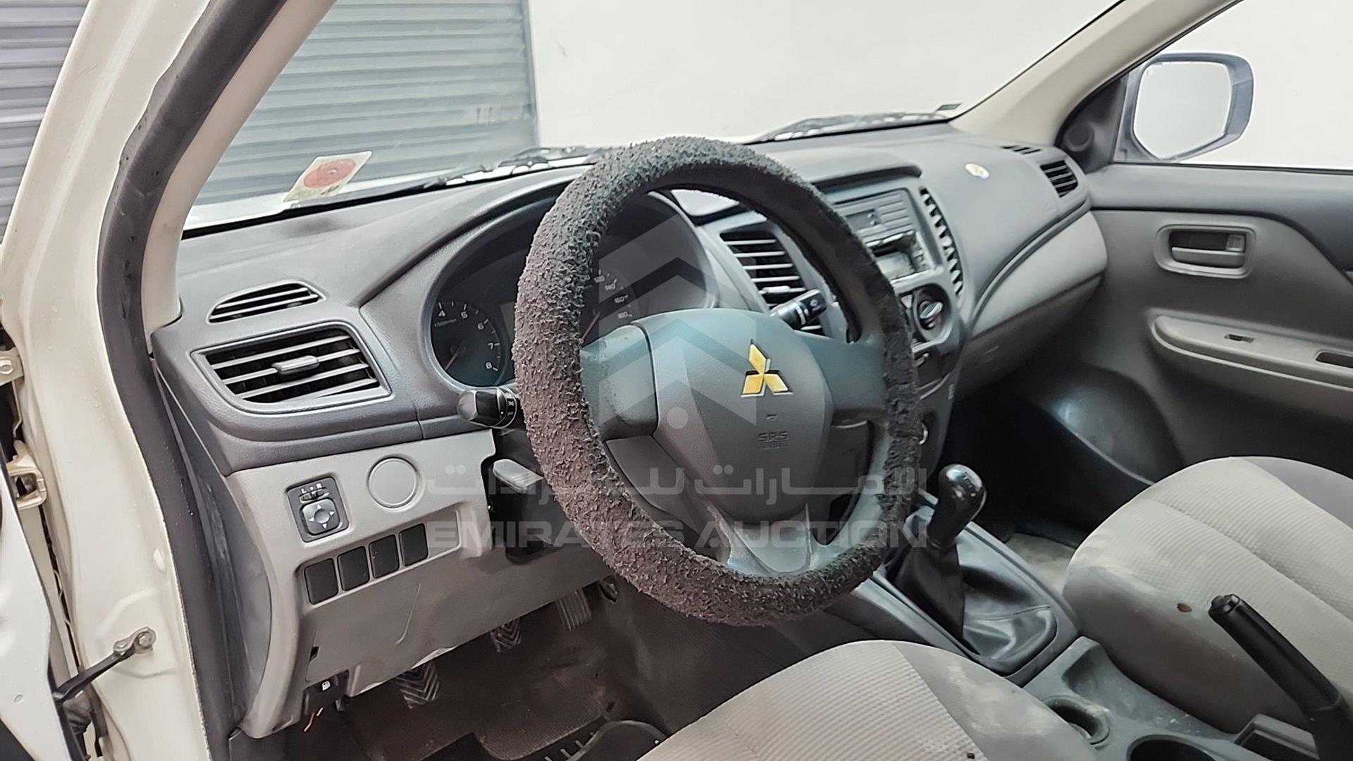 2016 MITSUBISHI L 200 VIN: MMBJNKJ40GH003029