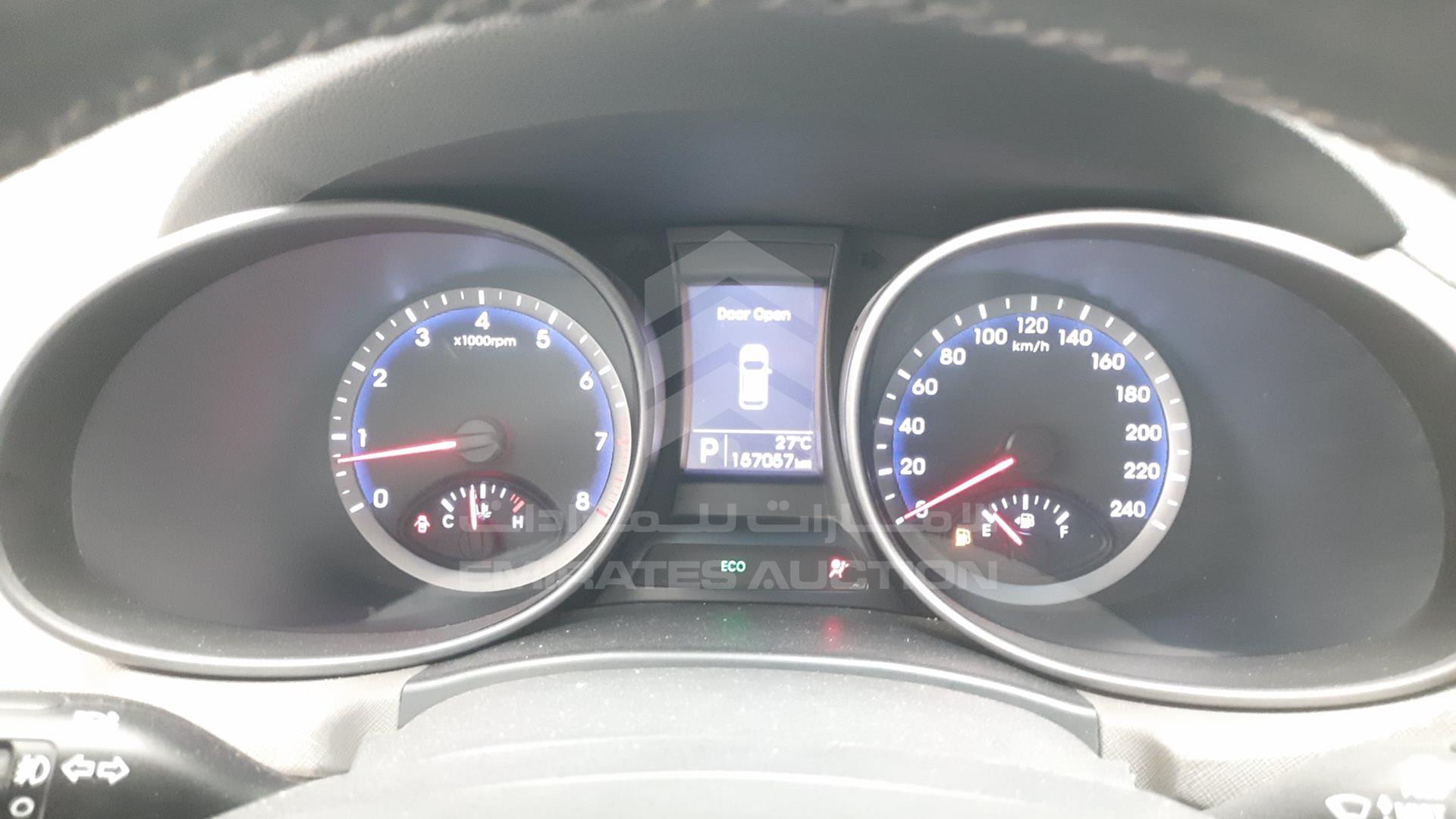 2015 HYUNDAI SANTA FE VIN: KMHST81C4FU435589
