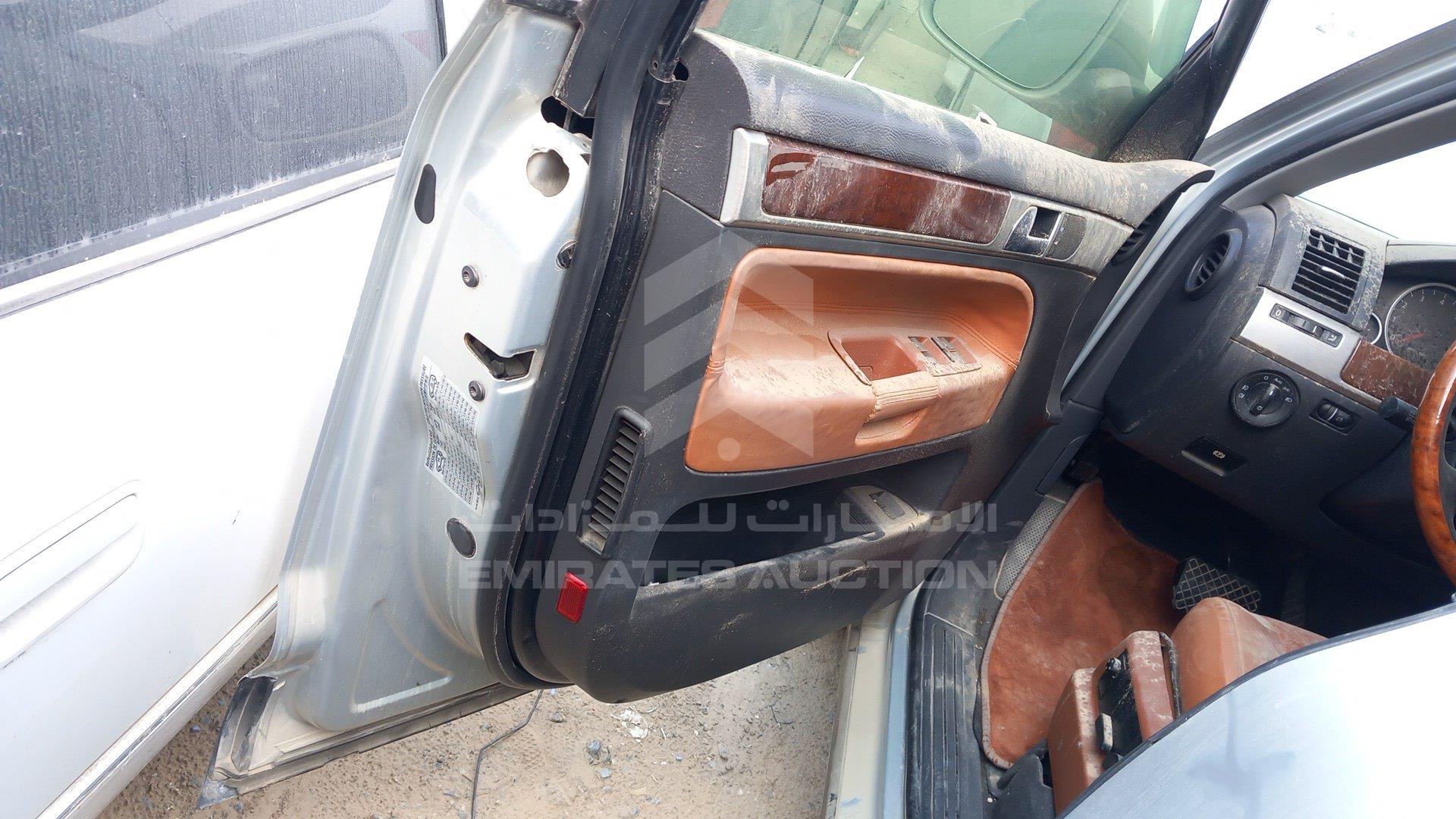 WVGAL27L19D000842 - 2009 Volkswagen Touareg - #453462