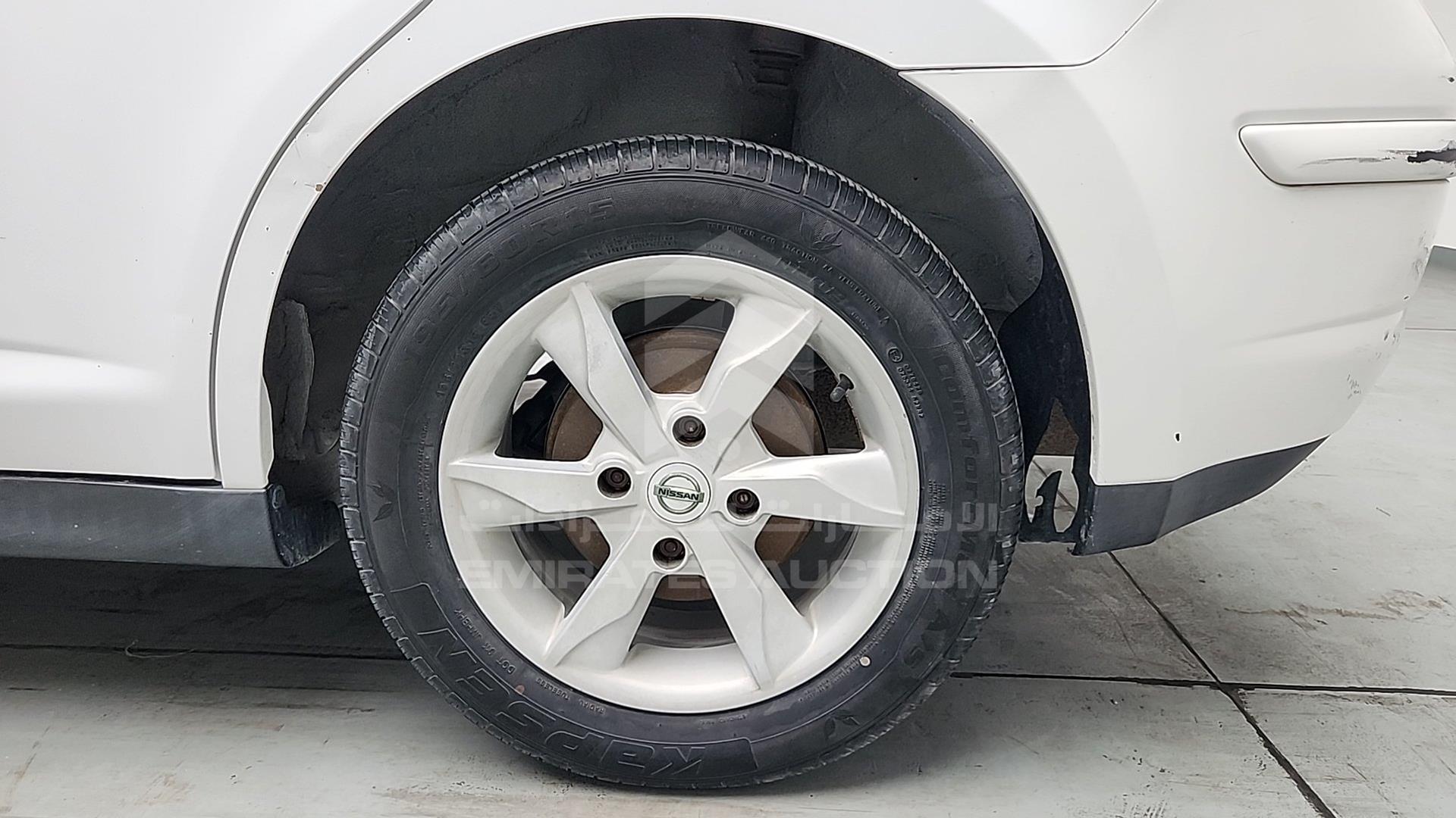 2011 NISSAN TIIDA VIN: 3N1BC1C68BL351706