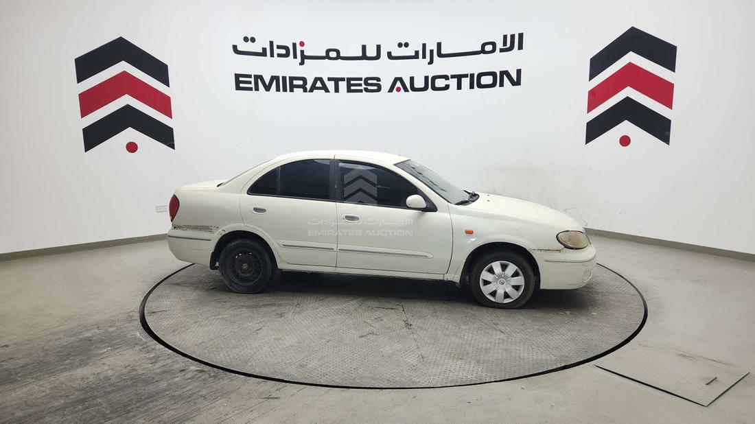 2004 Nissan Sunny — Right Full View — Photo 43