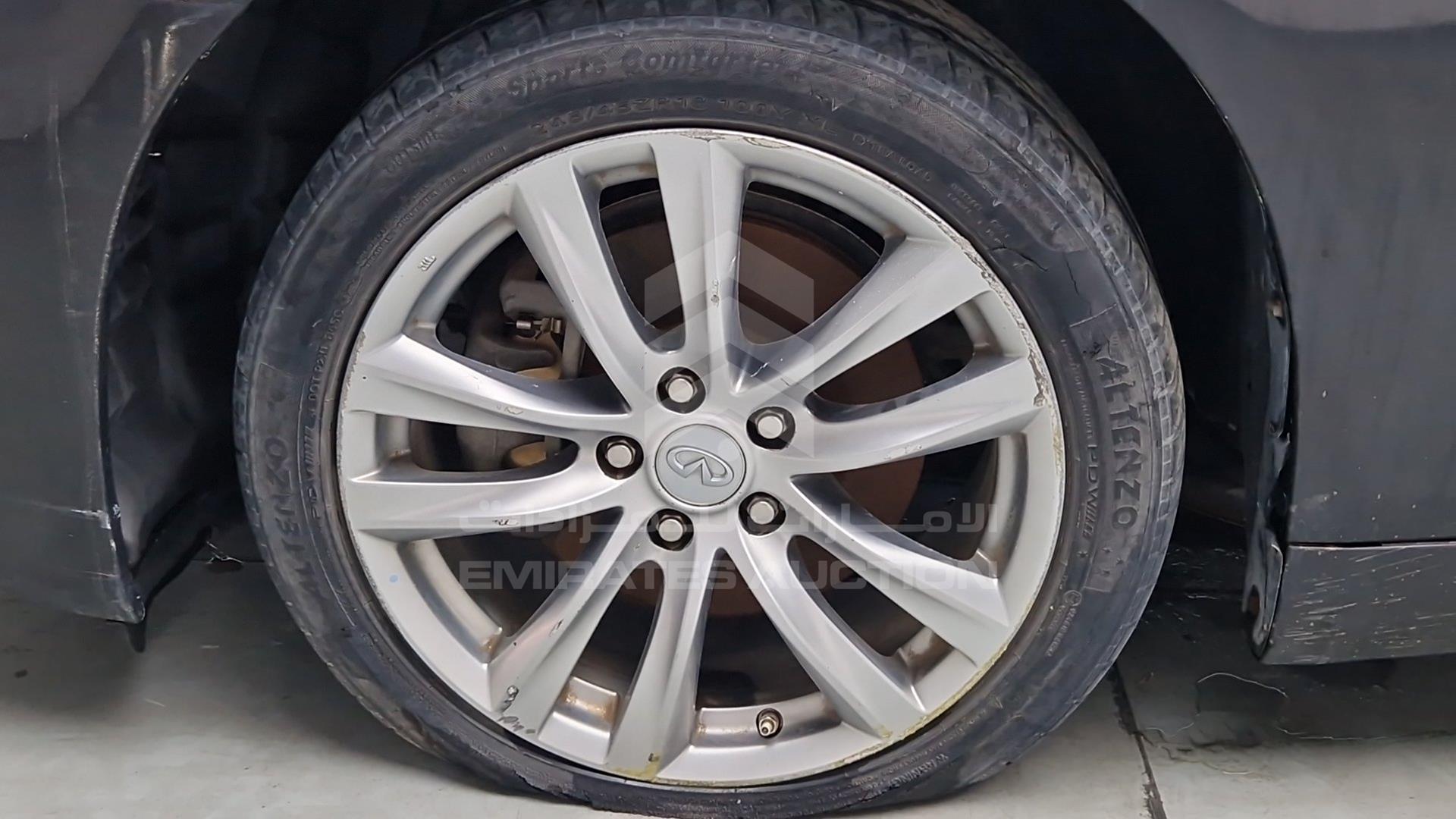 2015 INFINITI Q70 VIN: JN1BY1APXFM540348