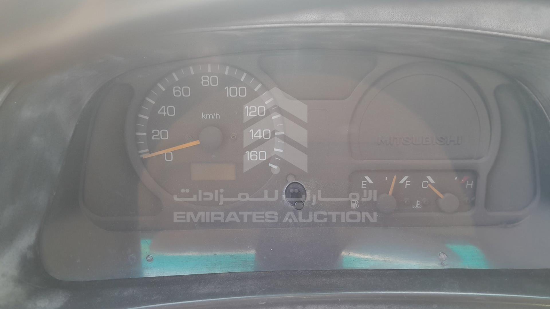 2003 MITSUBISHI ROSA VIN: JJ5B3J6P53PD00115