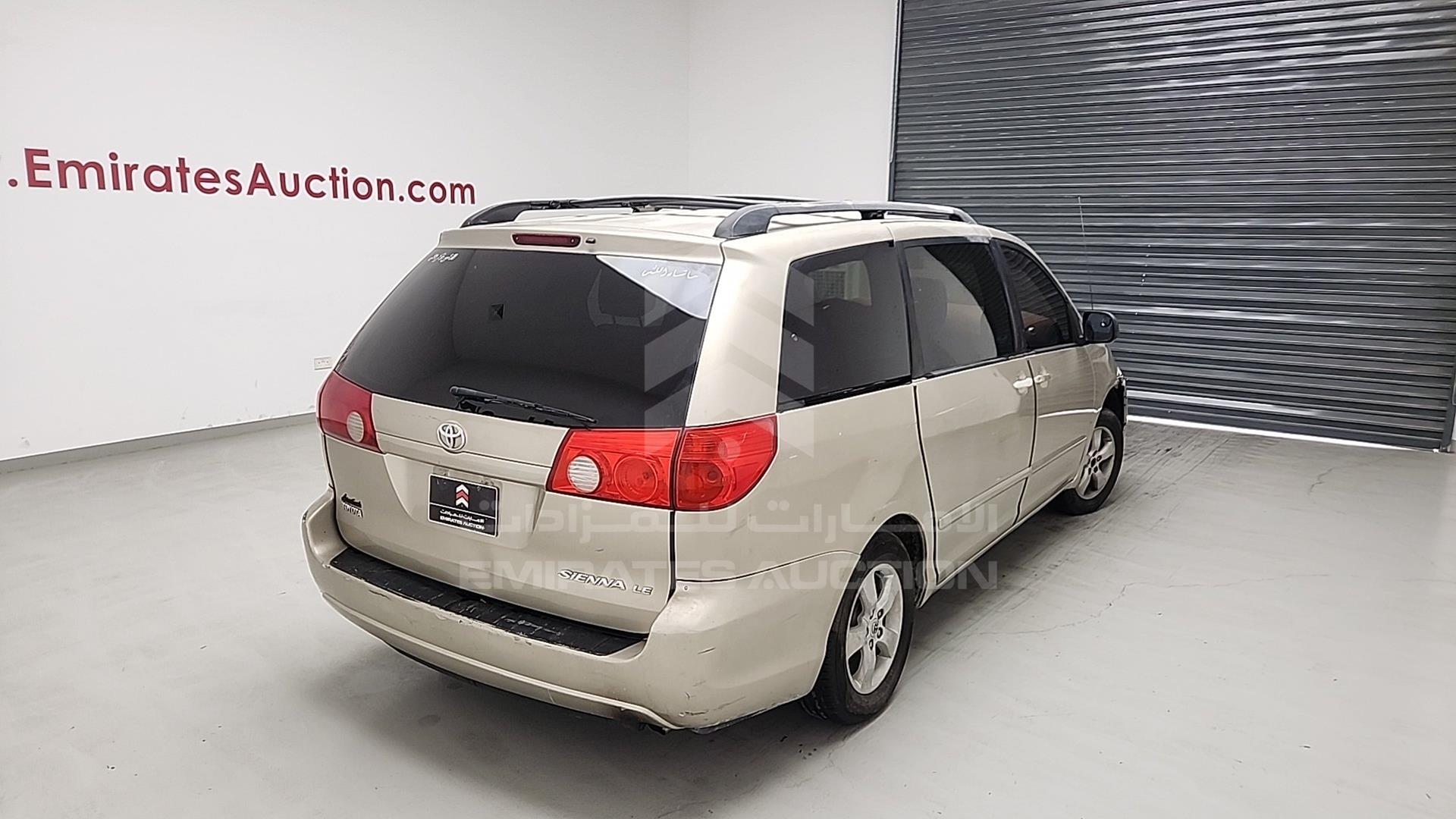 2010 TOYOTA SIENNA VIN: 5TDKK4CC8AS313358