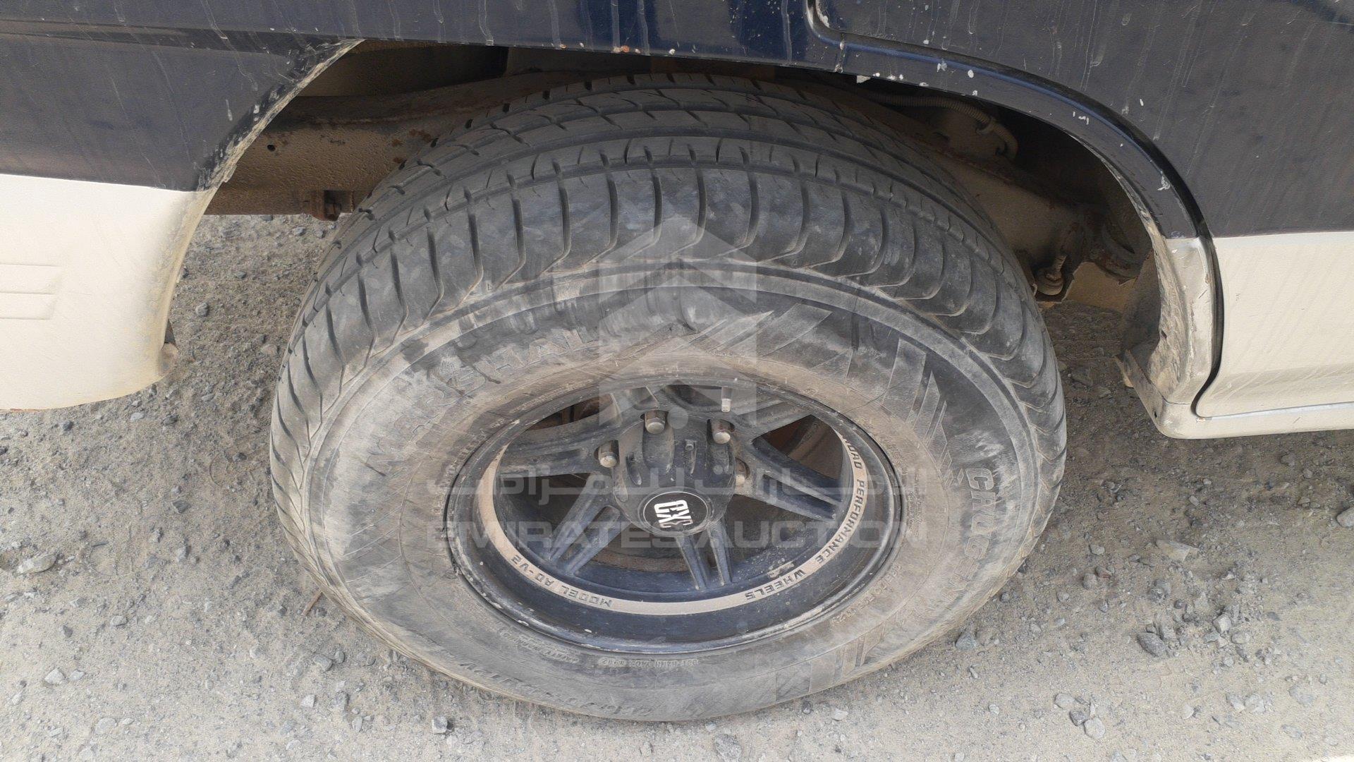 JMY0RV450YJ700803 - 2000 Mitsubishi Pajero - #418496
