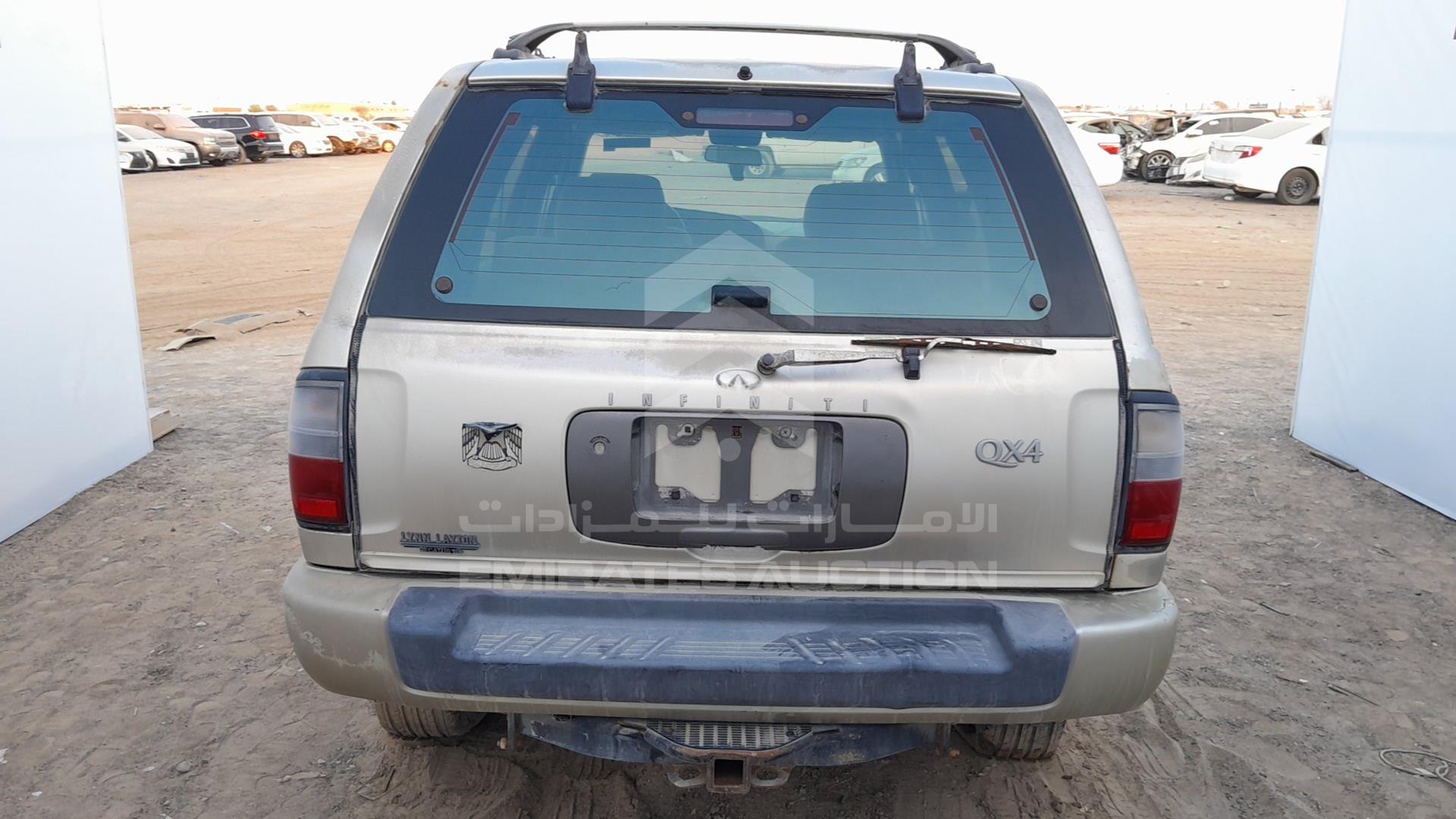 1998 INFINITI QX4 VIN: JNRAR05Y7WW030384