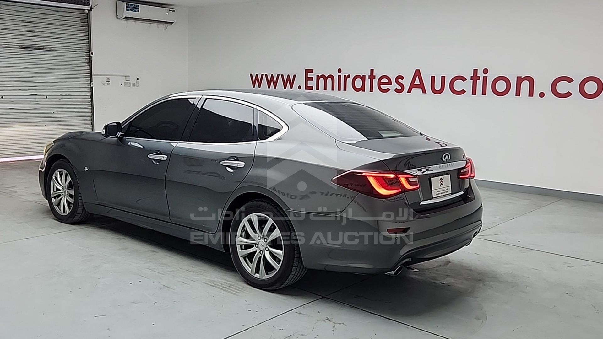 2016 INFINITI Q70 VIN: JNKBY1AP2GM320148