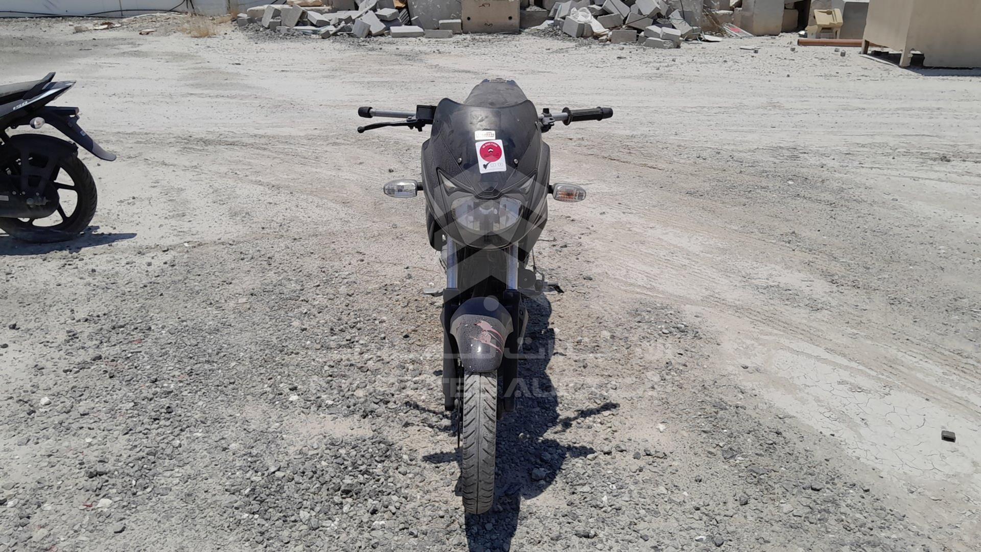 2019 BAJAJ 150 CC VIN: MD2A11CYXKCH55907