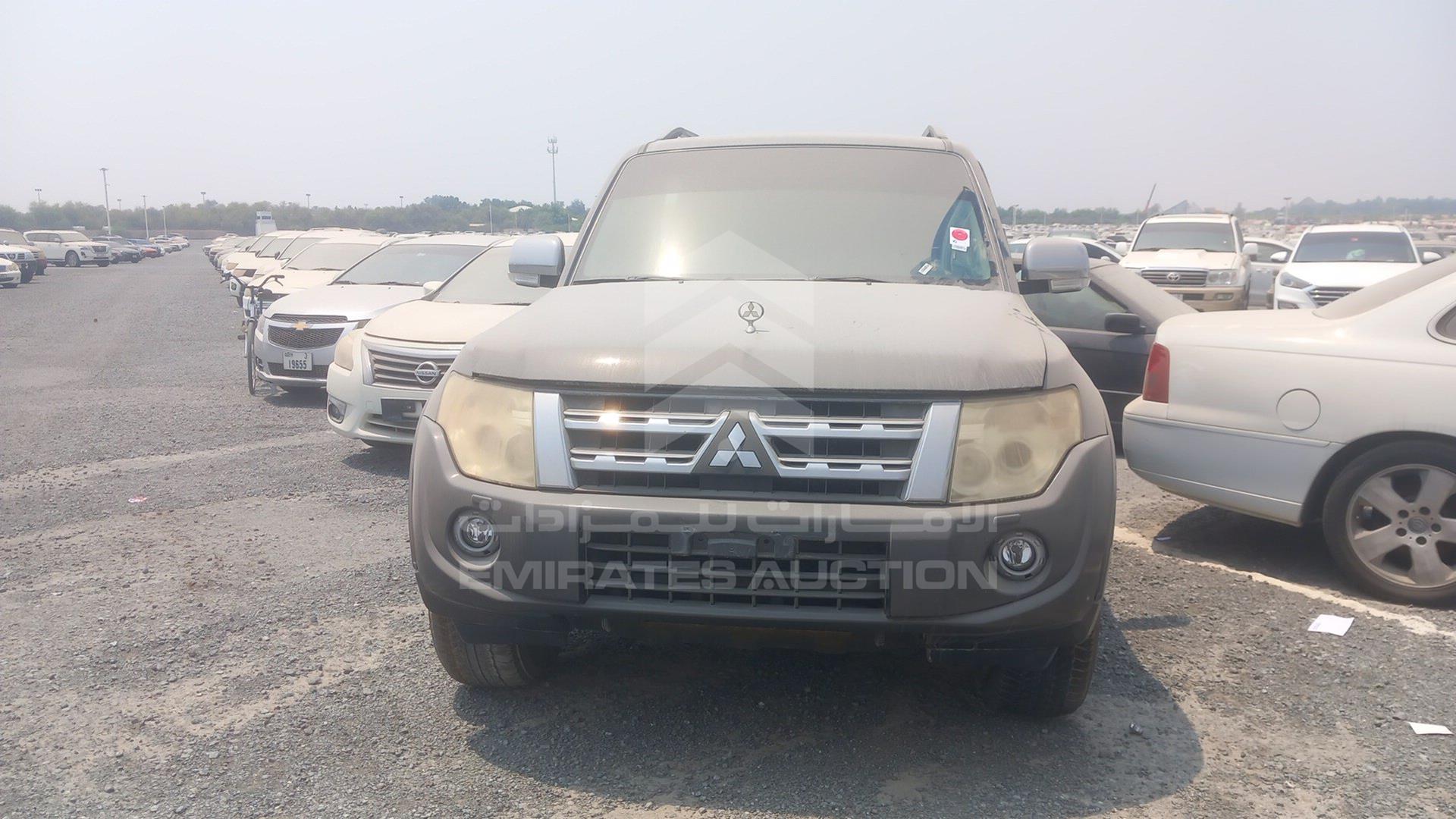 2013 MITSUBISHI PAJERO VIN: JMYLRV95WDJ701089