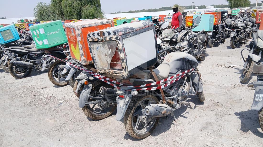 5 Motorbikes — Rear Right Angle — Photo 10