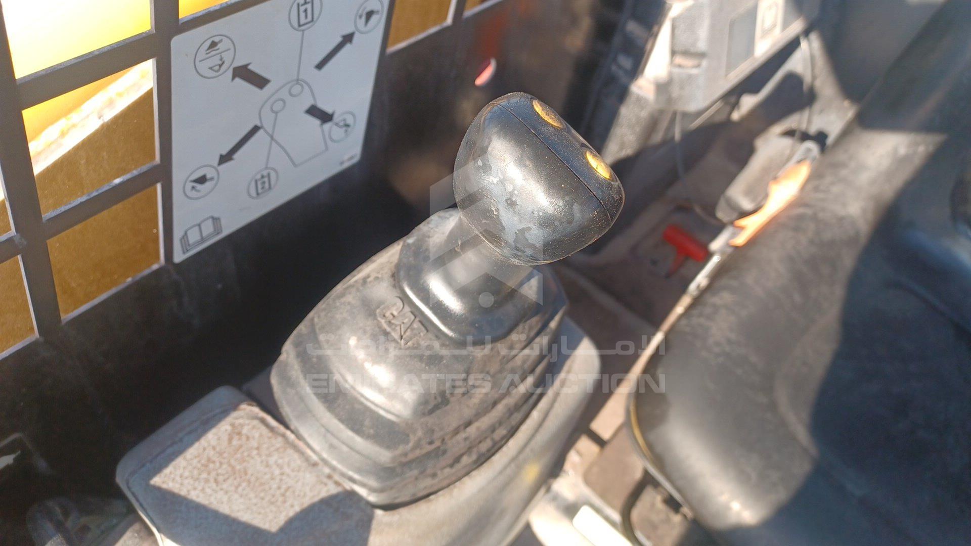 2021 CATERPILLAR 216B3 VIN: CAT0216BHPWM00133