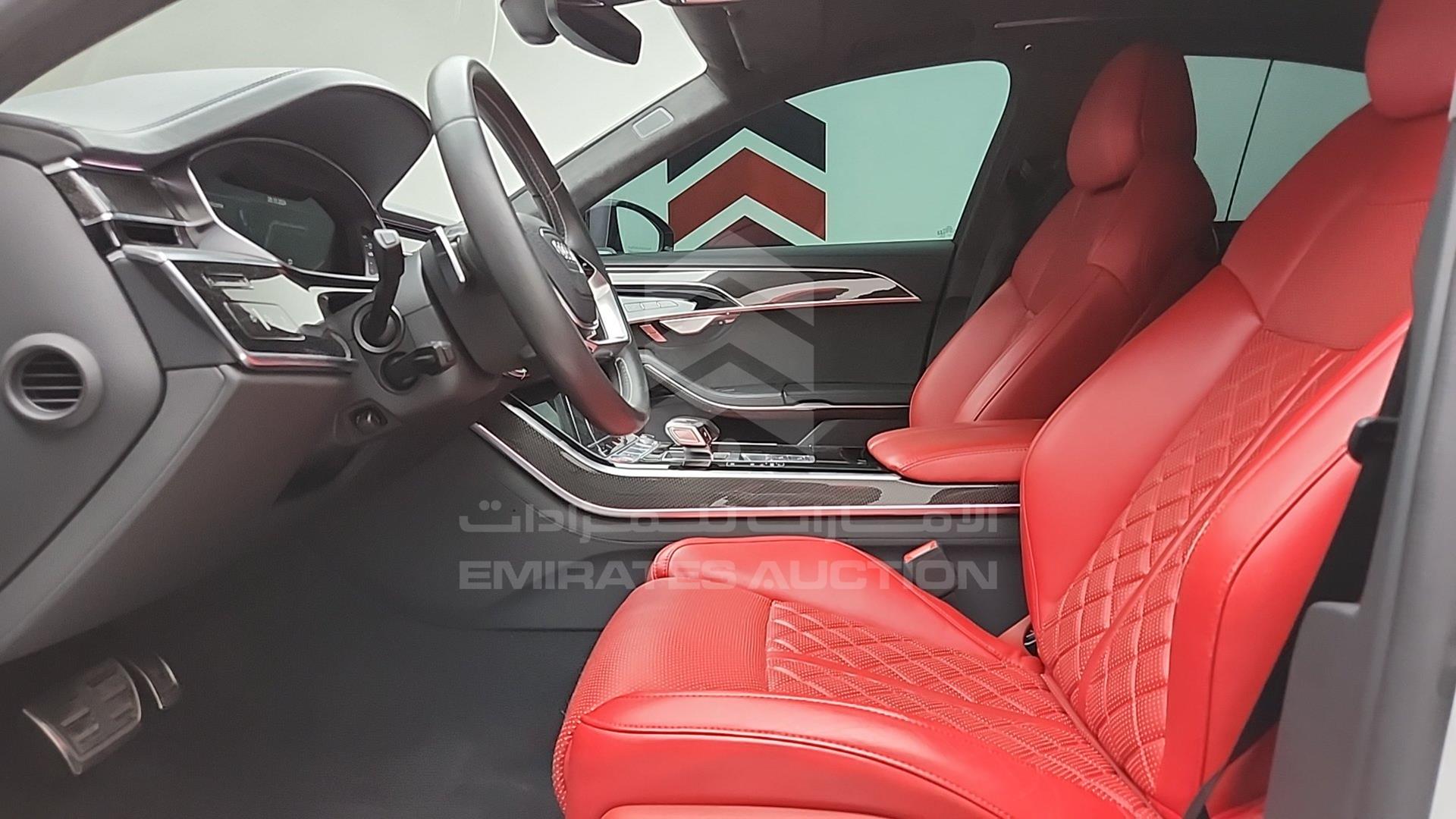 2020 AUDI S8 VIN: WAUZZZF85LN013510