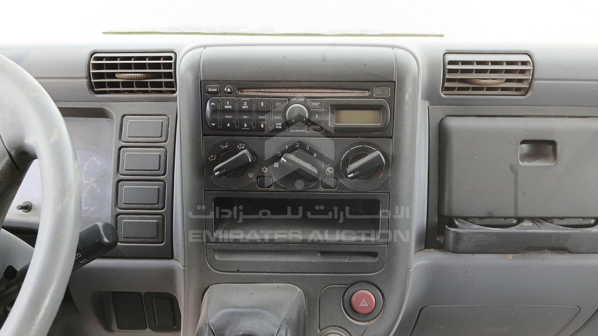 2009 MITSUBISHI CANTER VIN: JL7BCE1J09K008169