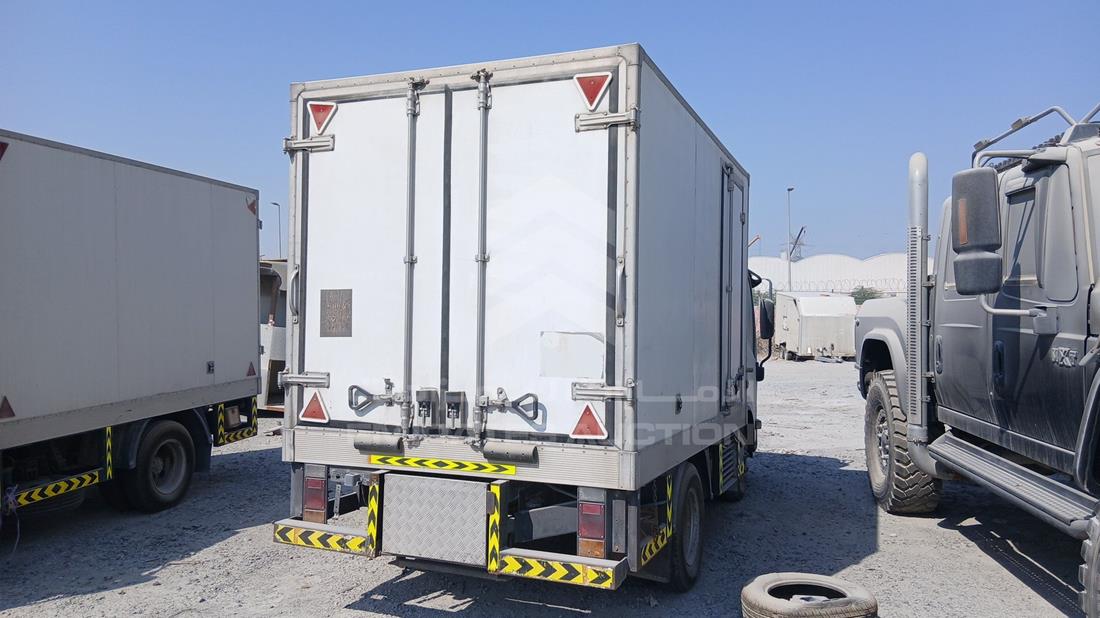 2014 Isuzu NMR — Rear Right Angle — Photo 8