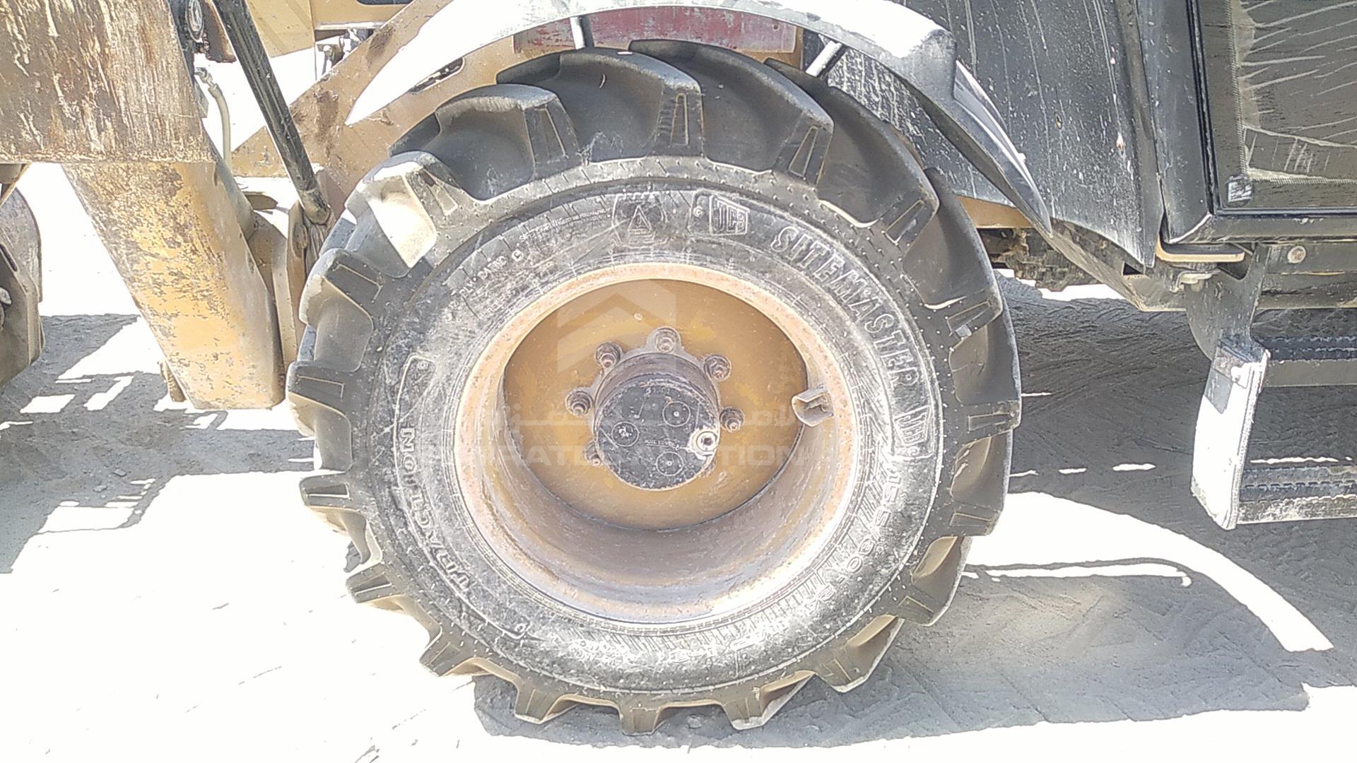 2014 CATERPILLAR TH414 VIN: YC5000000TBZ00900