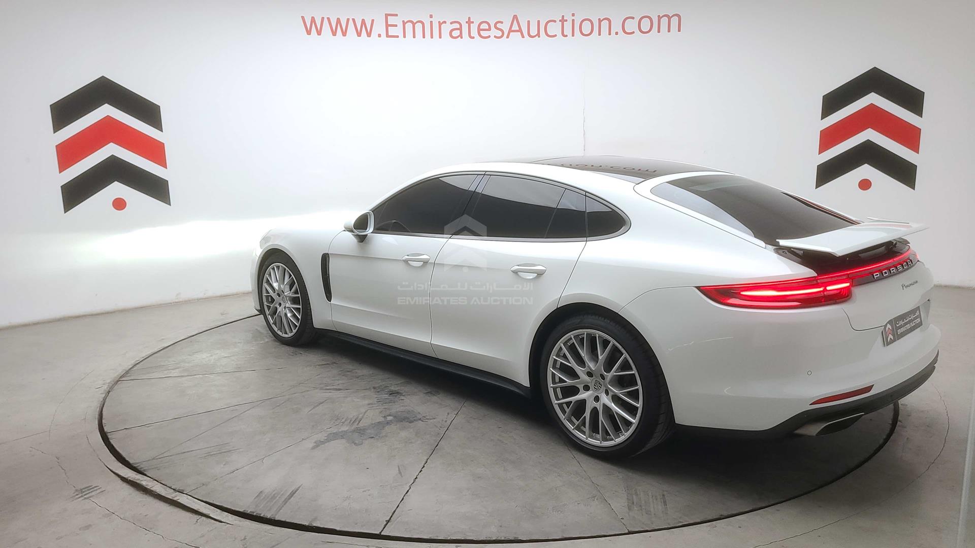 2018 PORSCHE PANAMERA VIN: WP0ZZZ97ZJL107488