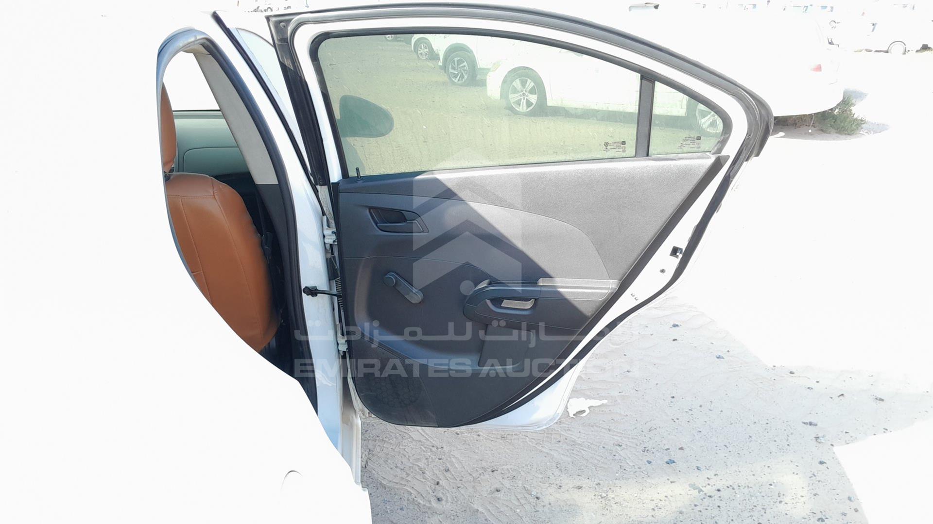2016 CHEVROLET SONIC VIN: 1G1JA5SH3G4118041