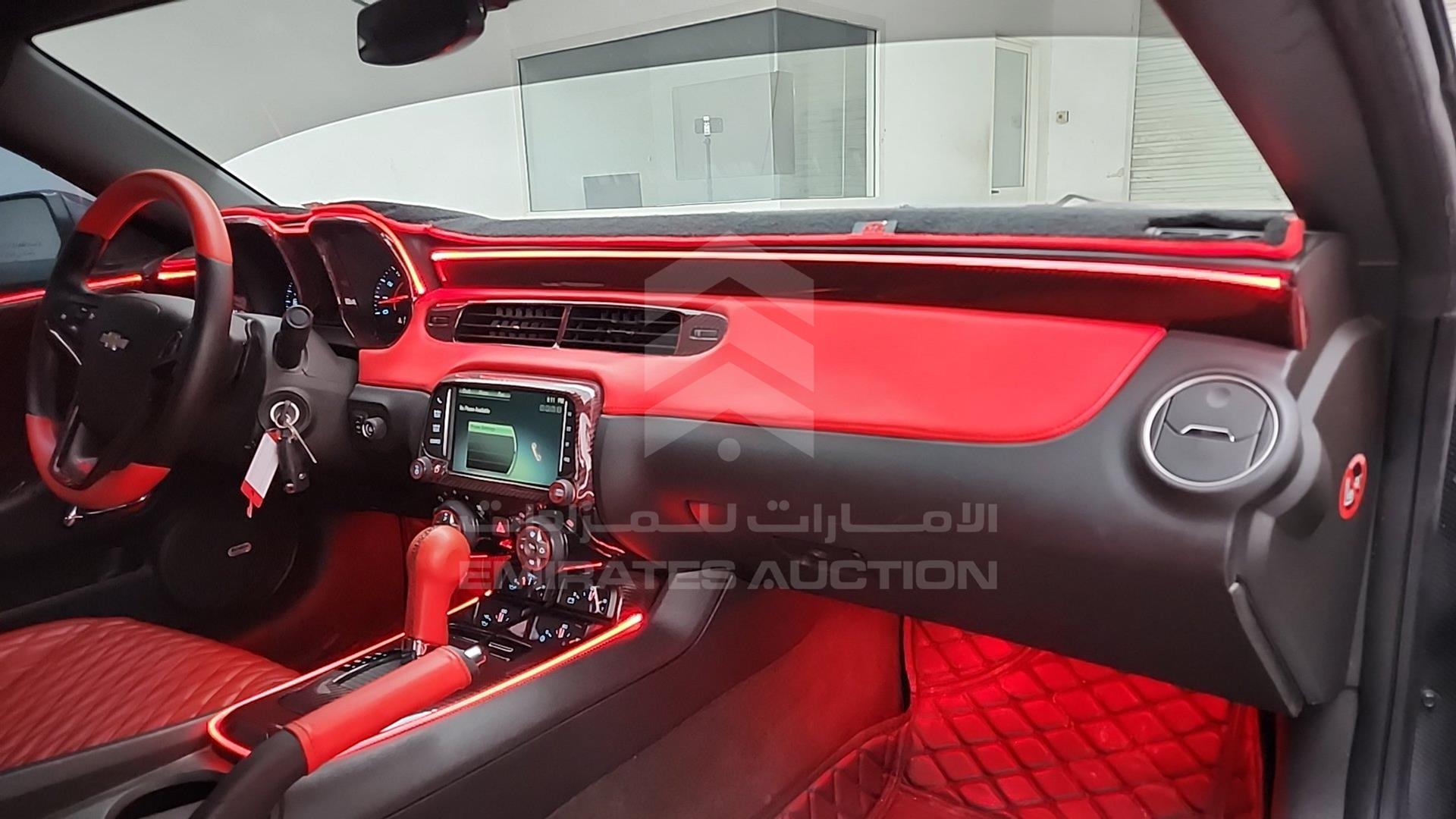 2015 CHEVROLET CAMARO VIN: 2G1F91E32F9211443