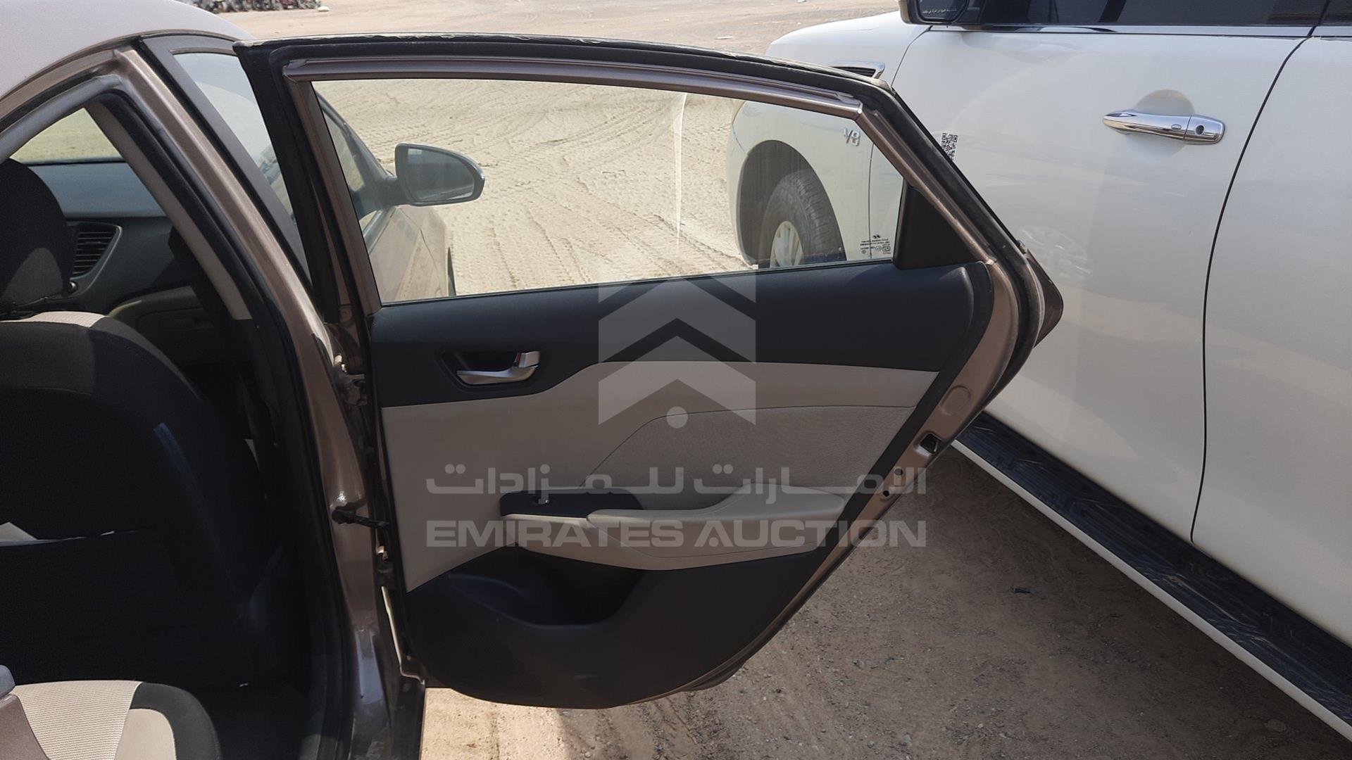 2019 HYUNDAI ACCENT VIN: MALC741C0KM095709