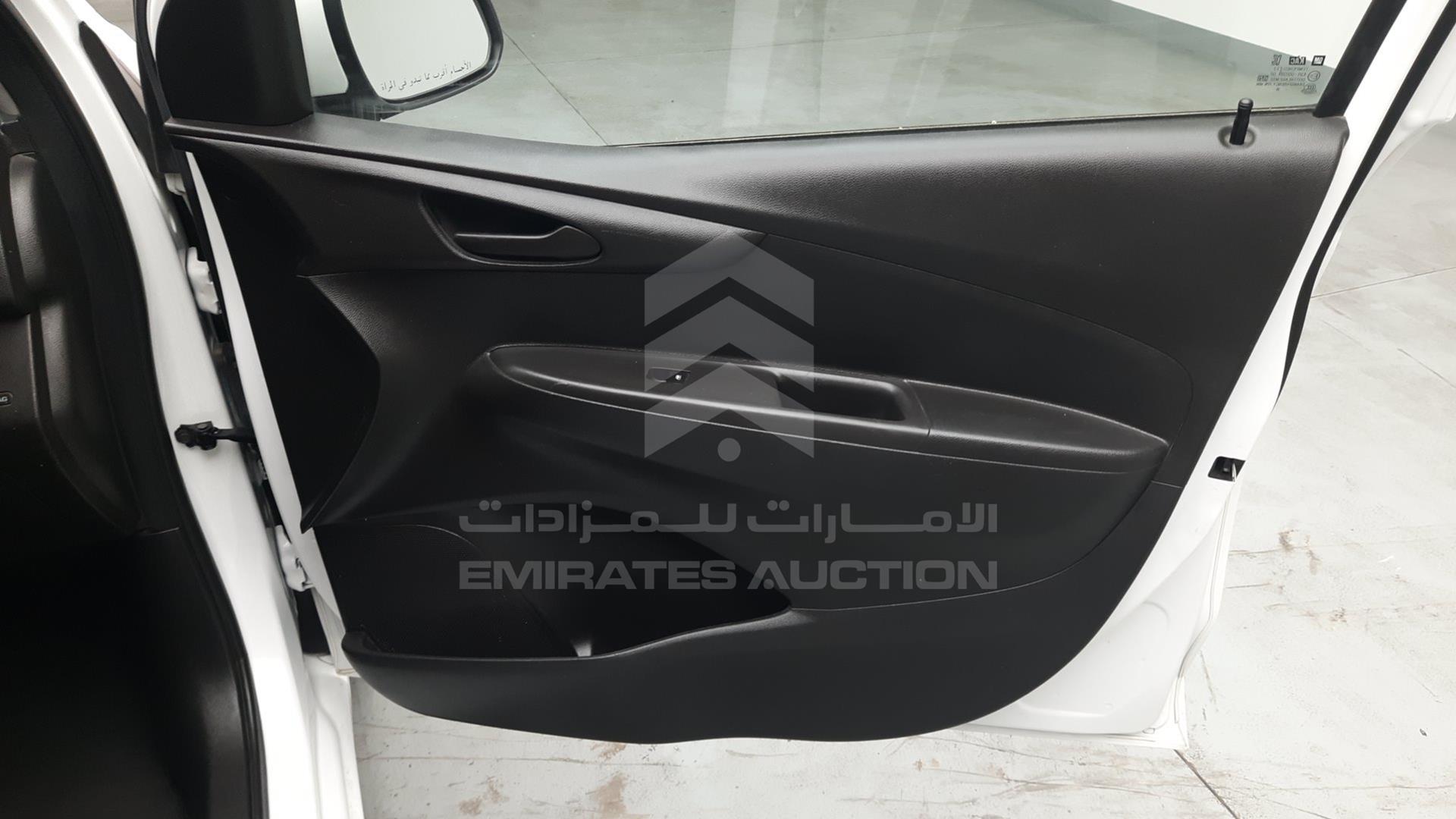 2019 CHEVROLET SPARK VIN: KL1CD6CA7KC758712