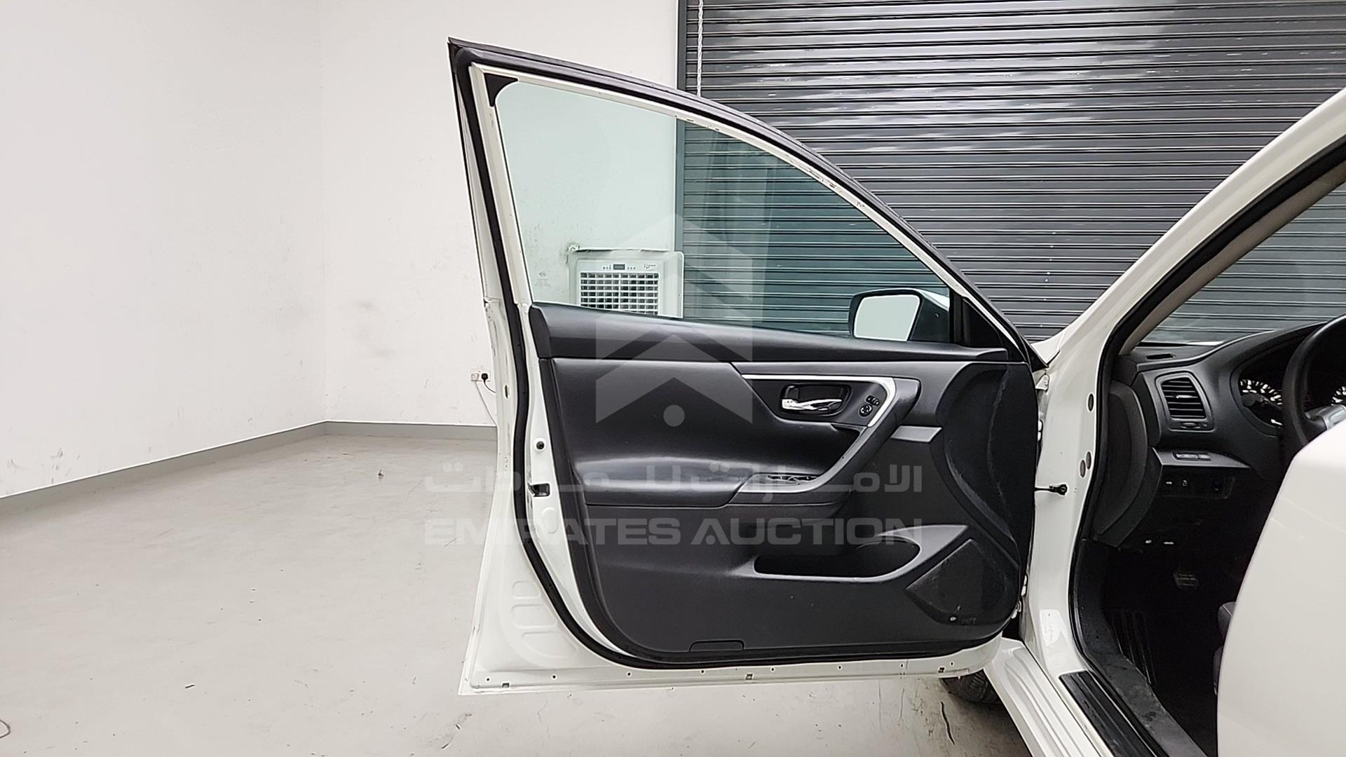 2016 NISSAN ALTIMA VIN: 1N4AL3AP6GN334254