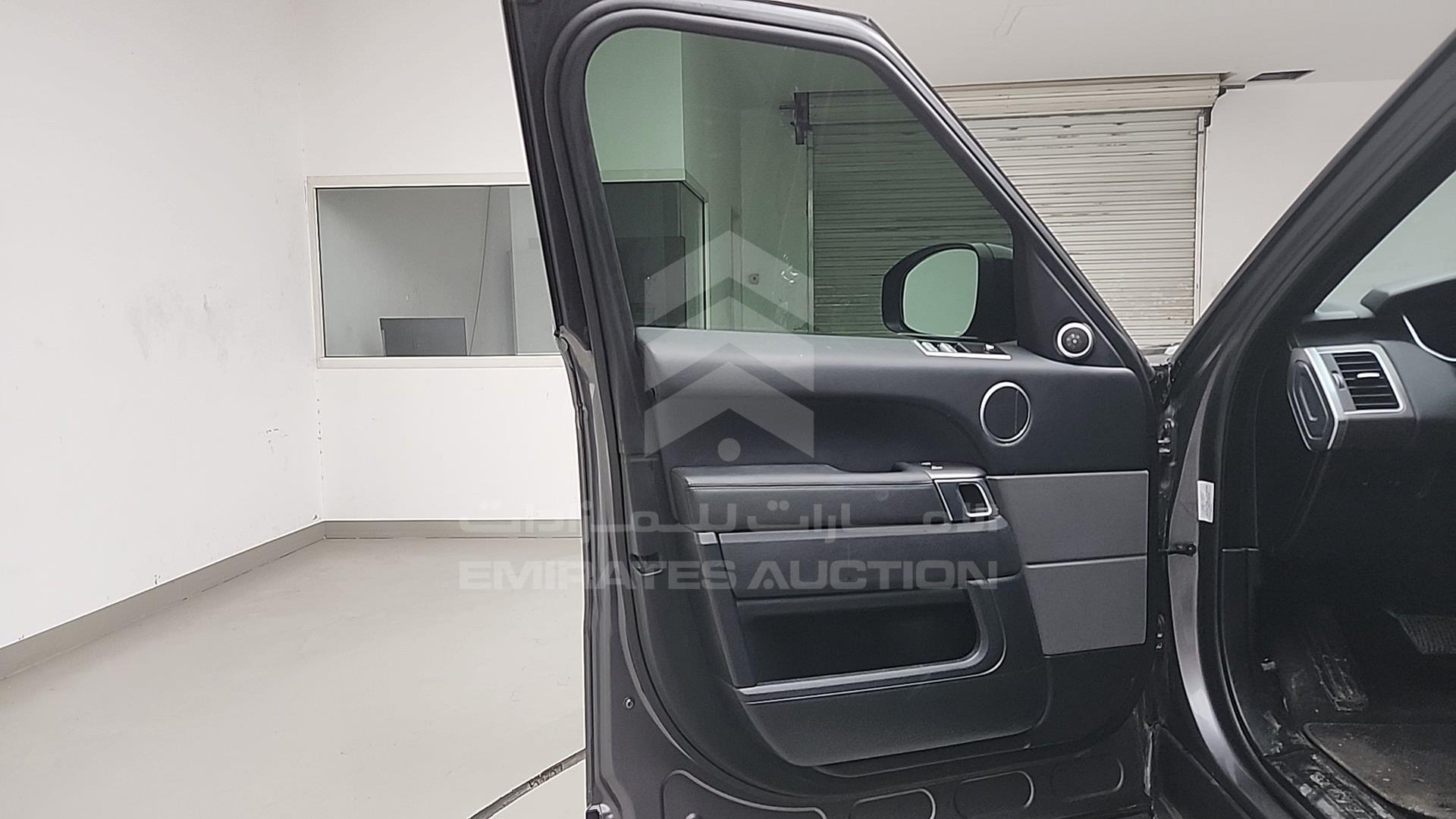 2018 RANGE ROVER SPORT VIN: SALWA2BV7JA183221