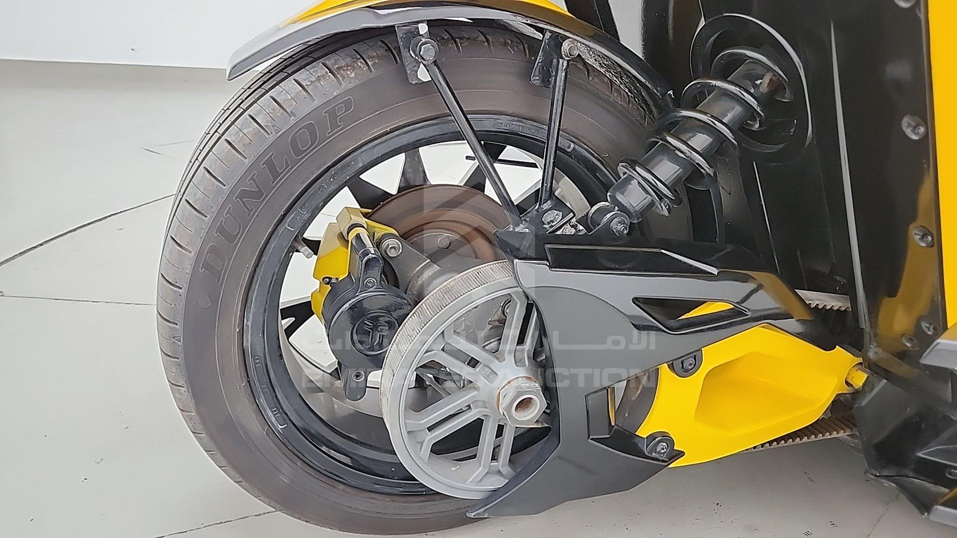 2015 POLARIS SLINGSHOT VIN: 57XAAPFA3F5101403