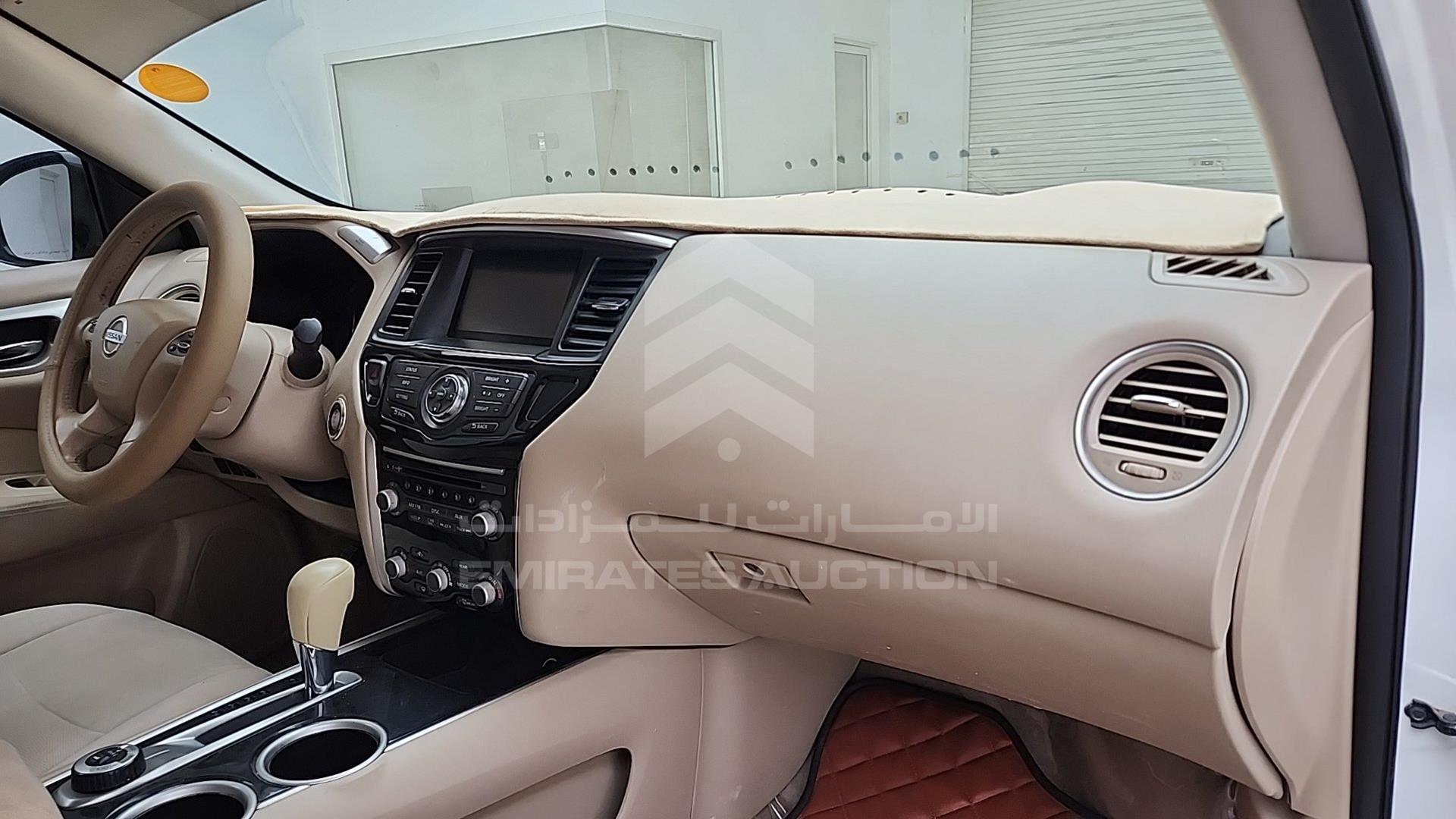 2015 NISSAN PATHFINDER VIN: 5N1AR2M5XFC679726