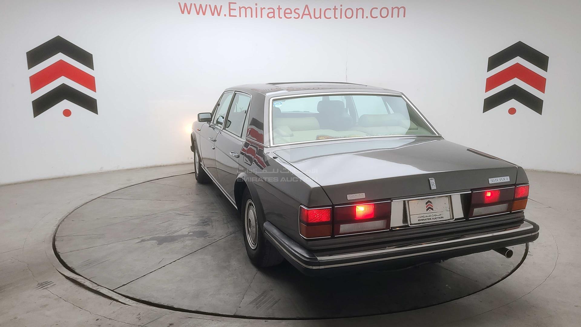 1990 ROLLS-ROYCE SILVER SPUR VIN: SCAZN02A2LCX32977