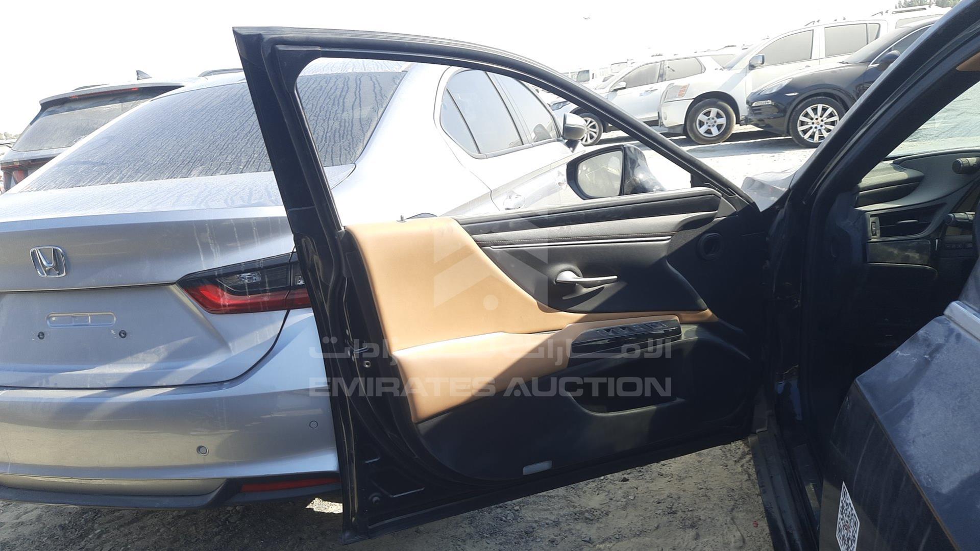 2023 LEXUS ES 300H VIN: JTHB21B11P2201207