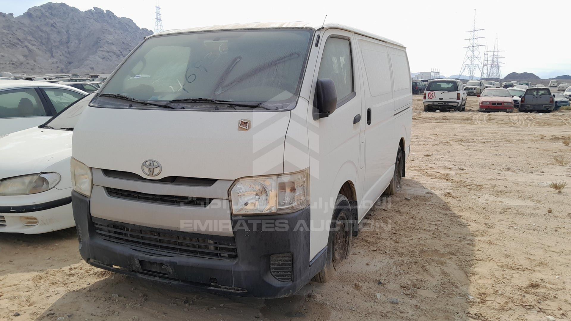 2015 TOYOTA HIACE VIN: JTFHX02P1F0099355