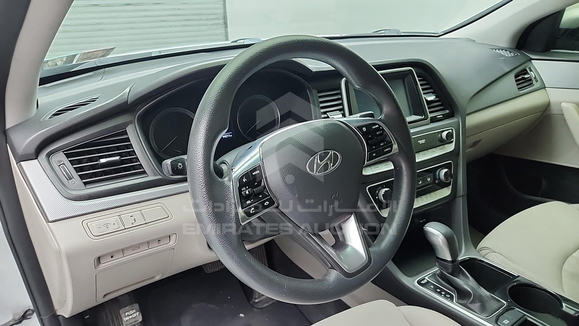 2018 HYUNDAI SONATA VIN: 5NPE24AF5JH680881