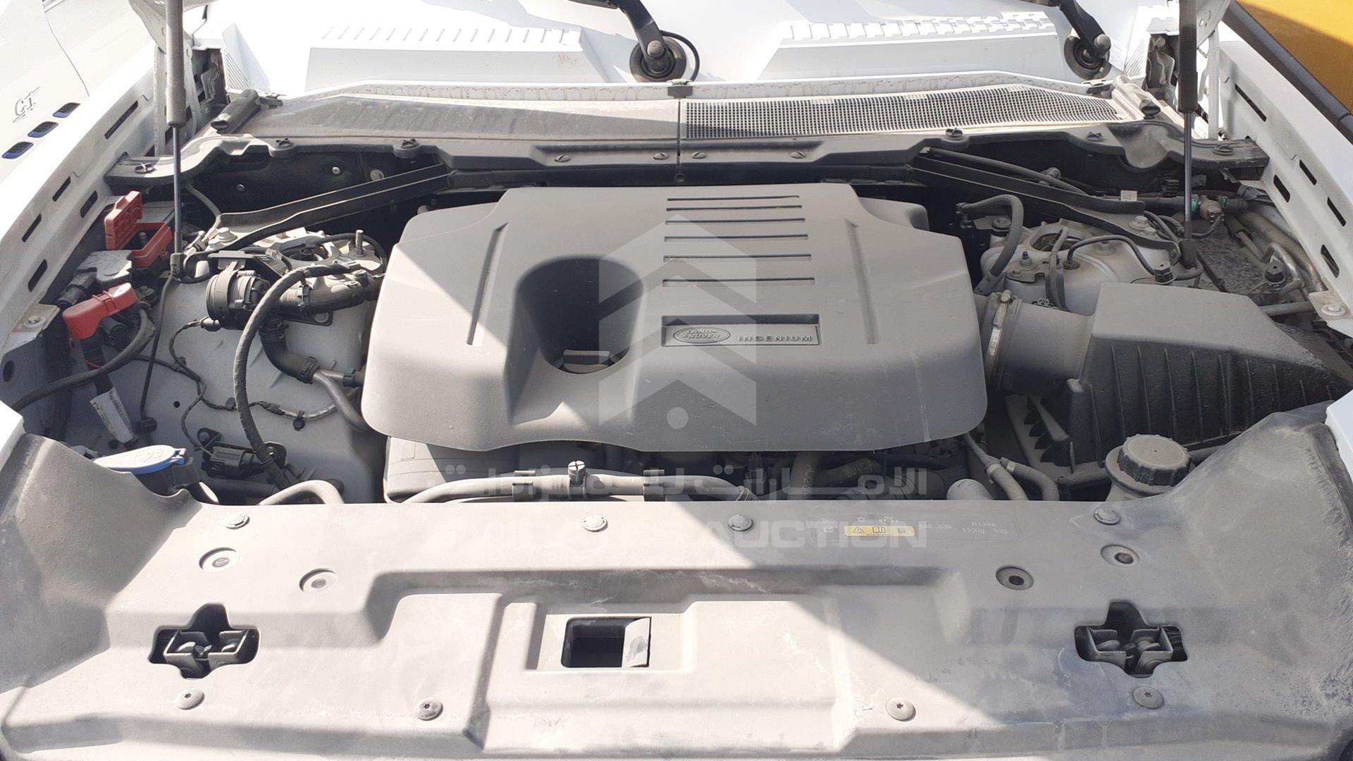 2023 LAND ROVER DEFENDER VIN: SALEA8BU5P2178107