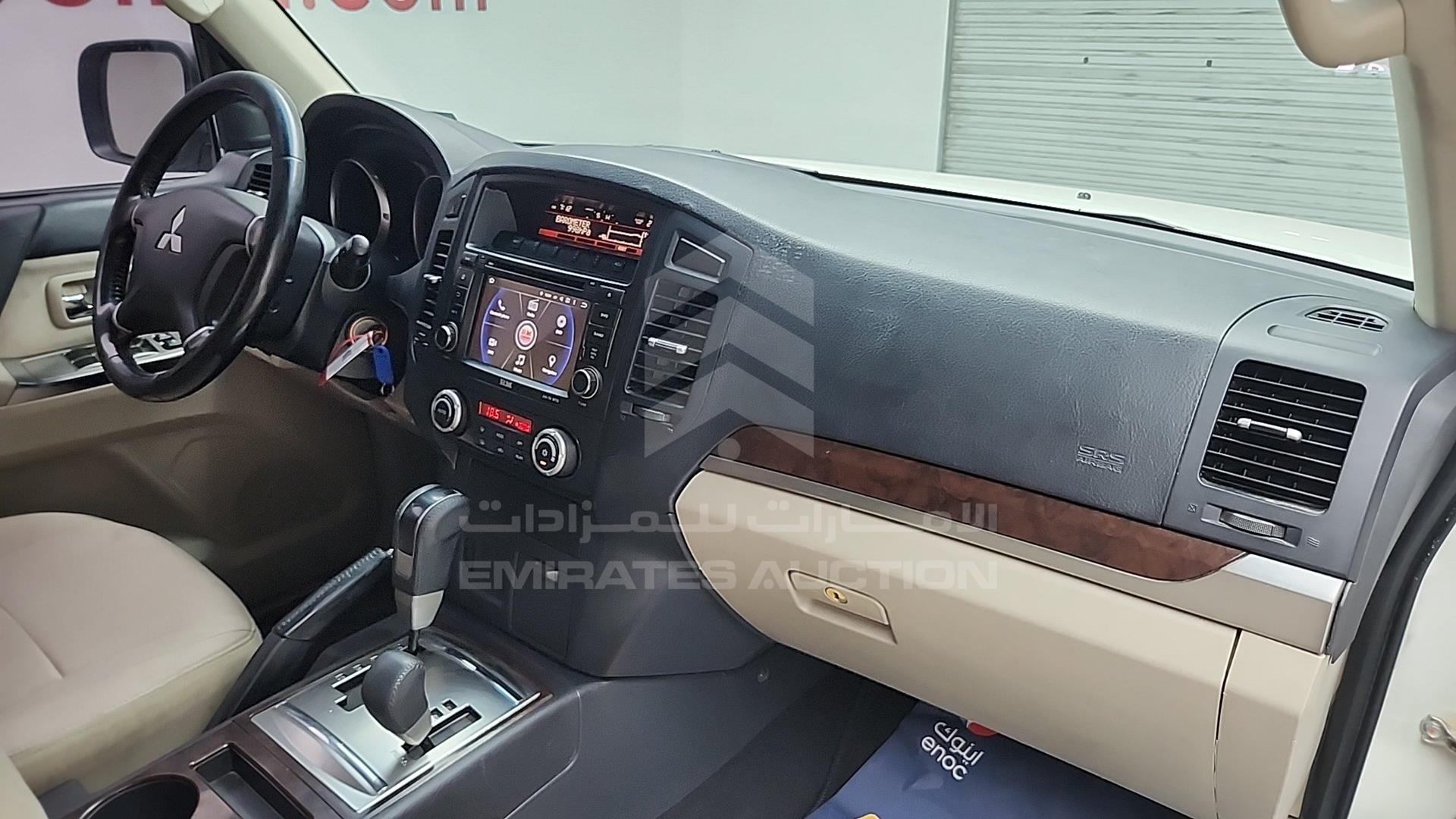 2014 MITSUBISHI PAJERO VIN: JMYLRV95WEJ708829